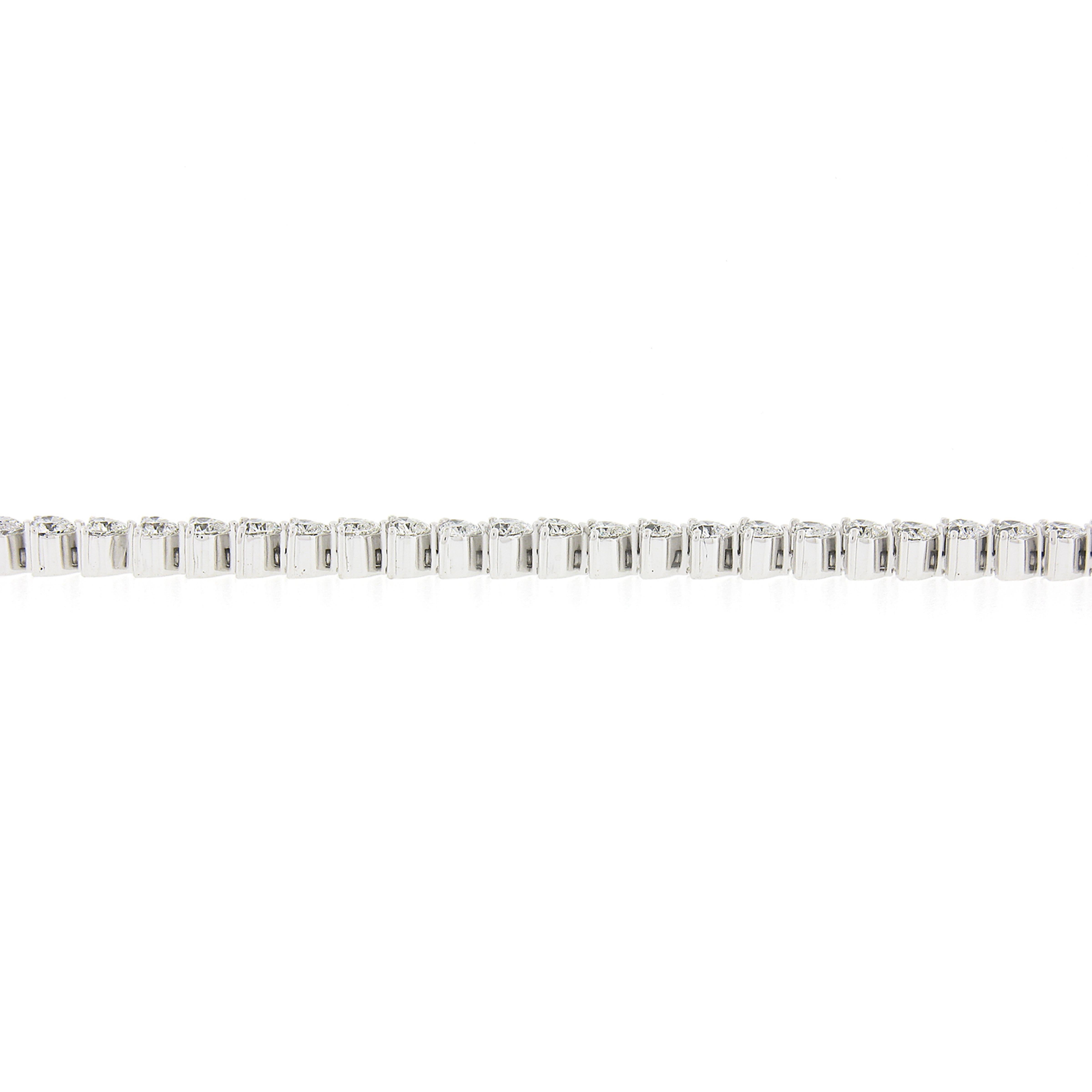 Bracelet tennis en or blanc 18 carats, 7,10 ctw de diamants taille cœur sertis en pointe 1