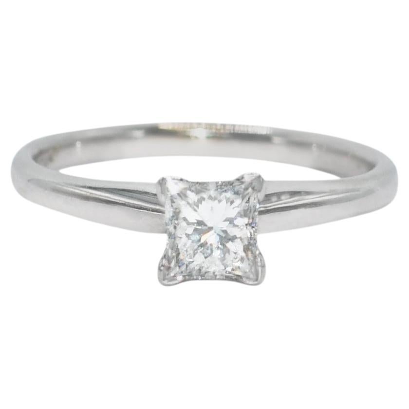 18K White Gold .71ct Princess Cut Diamond Ring, 3.3g, GSL Certified For Sale