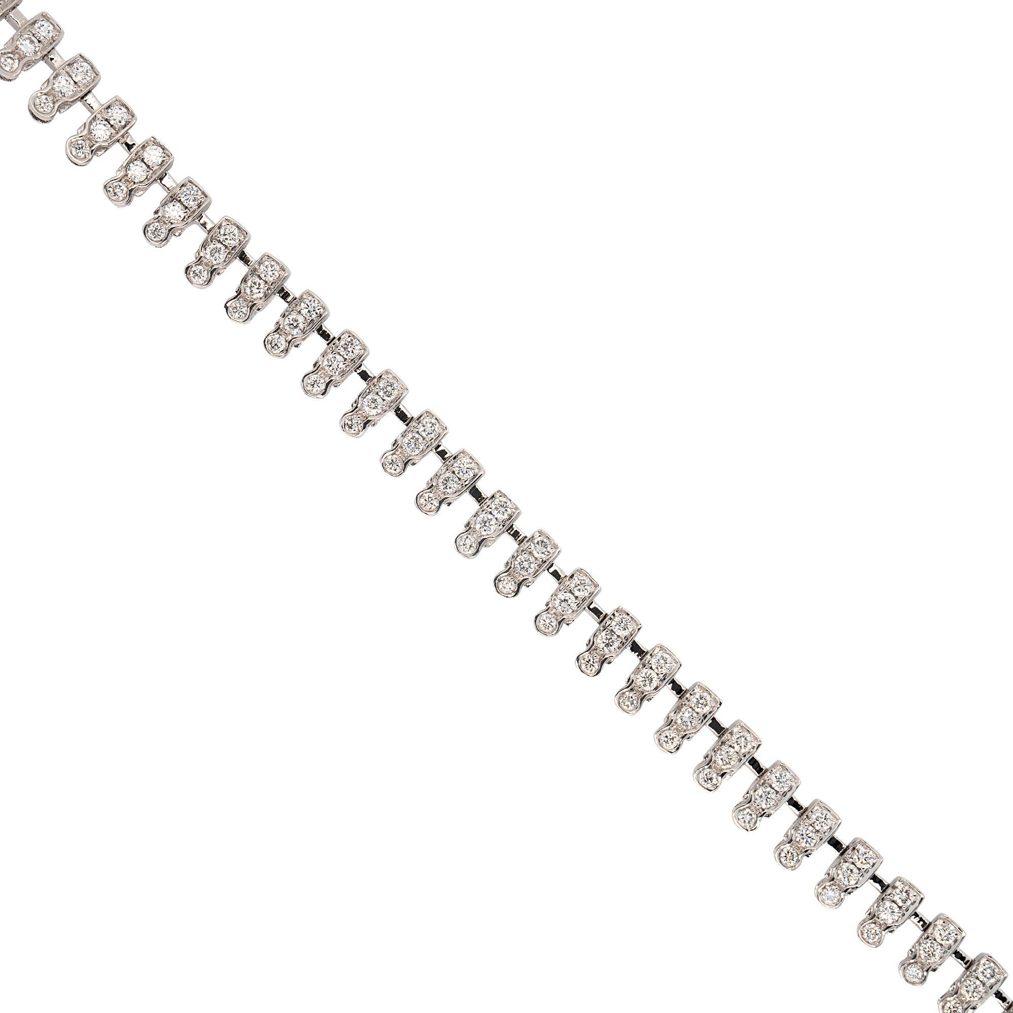 18k White Gold 7.33ct Round Brilliant Natural Diamond Zipper Necklace In New Condition For Sale In Boca Raton, FL