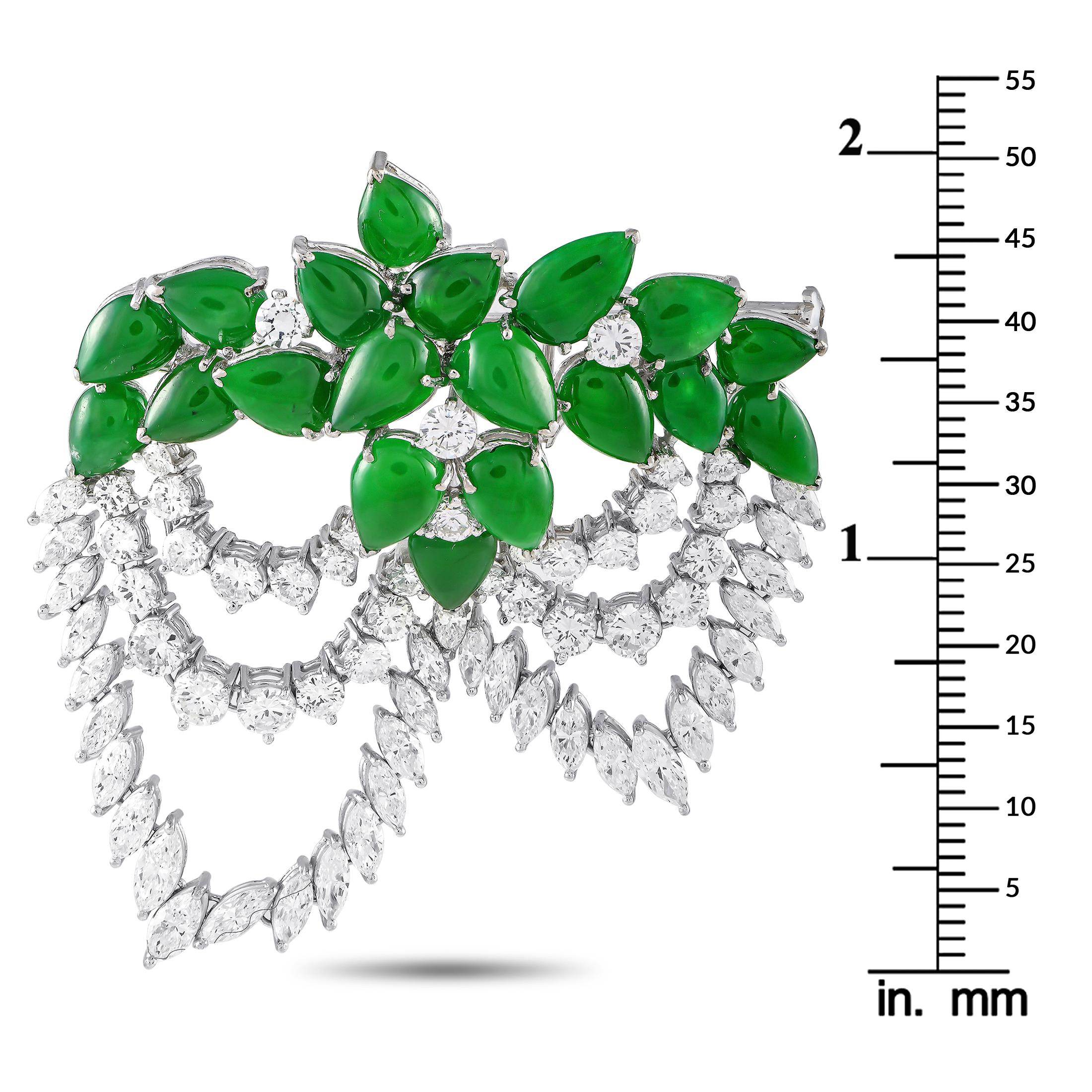 Round Cut 18K White Gold 7.50ct Diamond and Jade Art Nouveau Brooch