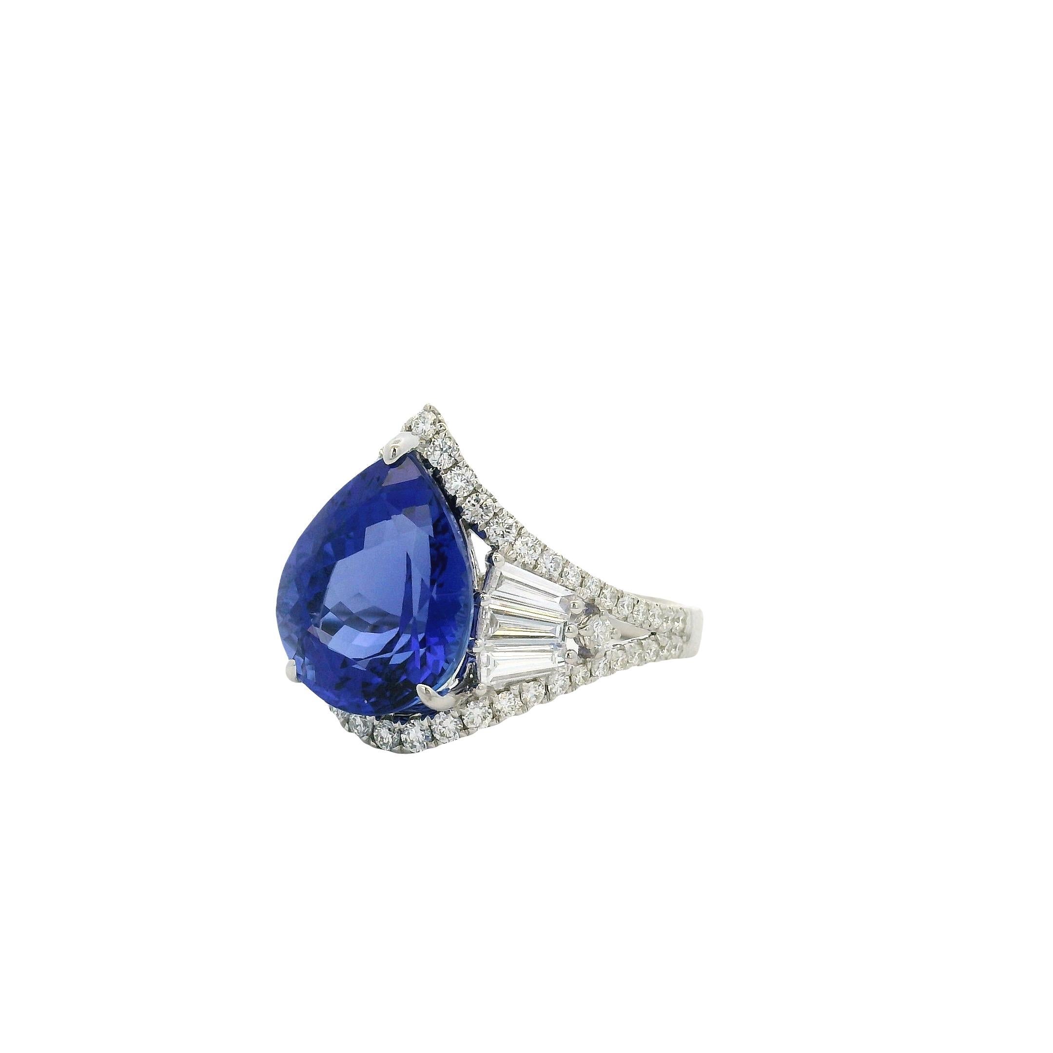 18k Weißgold 7,95ctw Birnenschliff Tansanit & Runde und Baguette Diamant Ring im Angebot 1