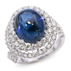 18k White Gold 8ct Cabochon Sapphire and Diamond Spiral Ring