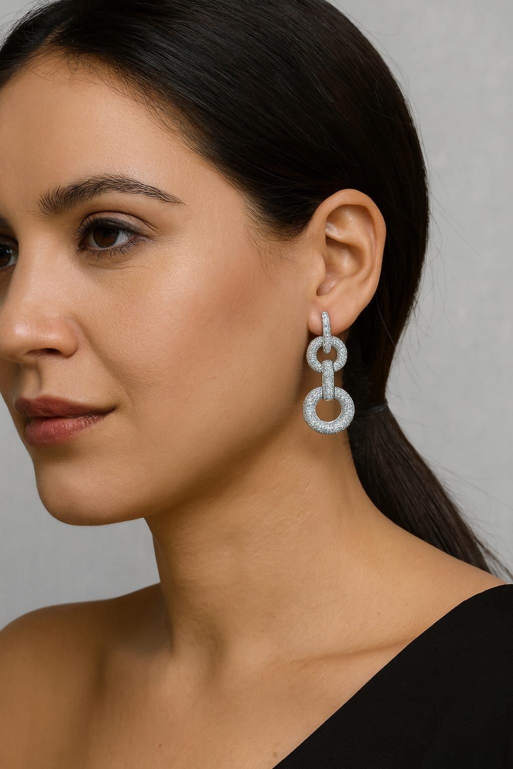 Contemporary 18K White Gold 9.00 Carat Round Pave Diamond Circle Chain Link Earrings For Sale