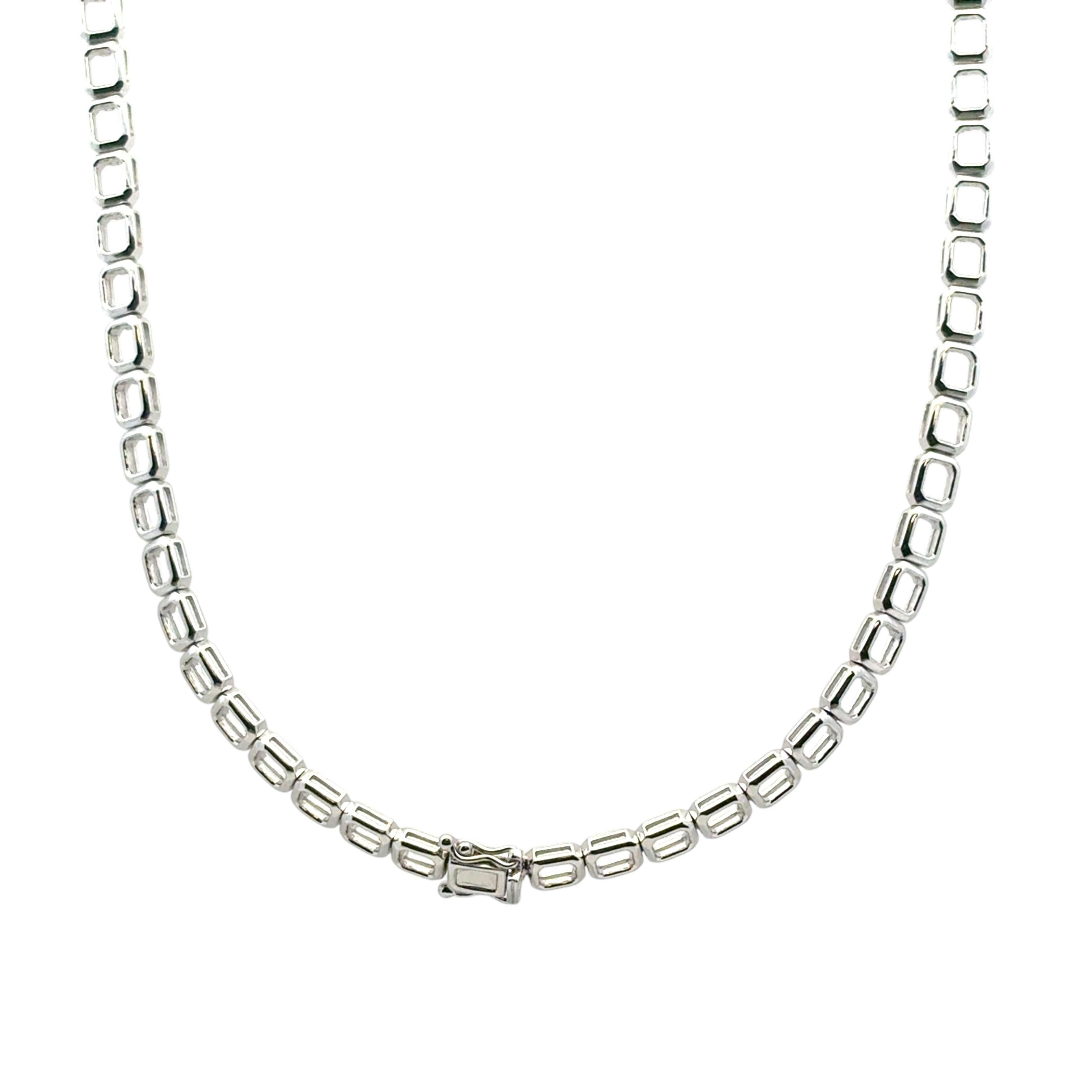 Collier en or blanc 18k diamant baguette et rond brillant naturel 9.09ctw en vente 3