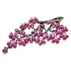 18 Karat Gold 9.17 Carat Ruby Handmade Brooch in Waltzing Brilliance Technology
