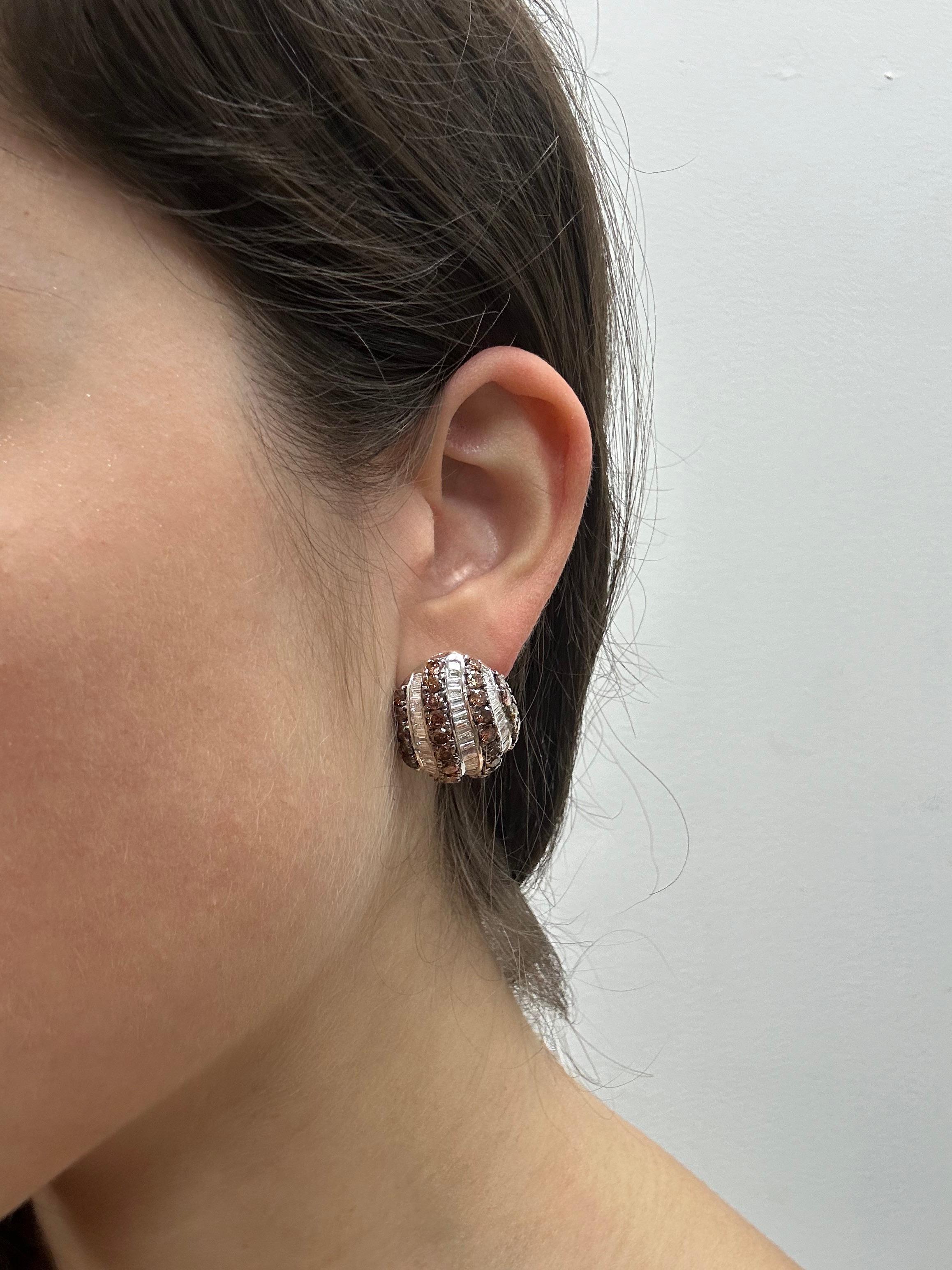 18K White Gold 9.31 Carat Tapered Baguette Cut White and Brown Diamond Earrings In Good Condition For Sale In New York, NY