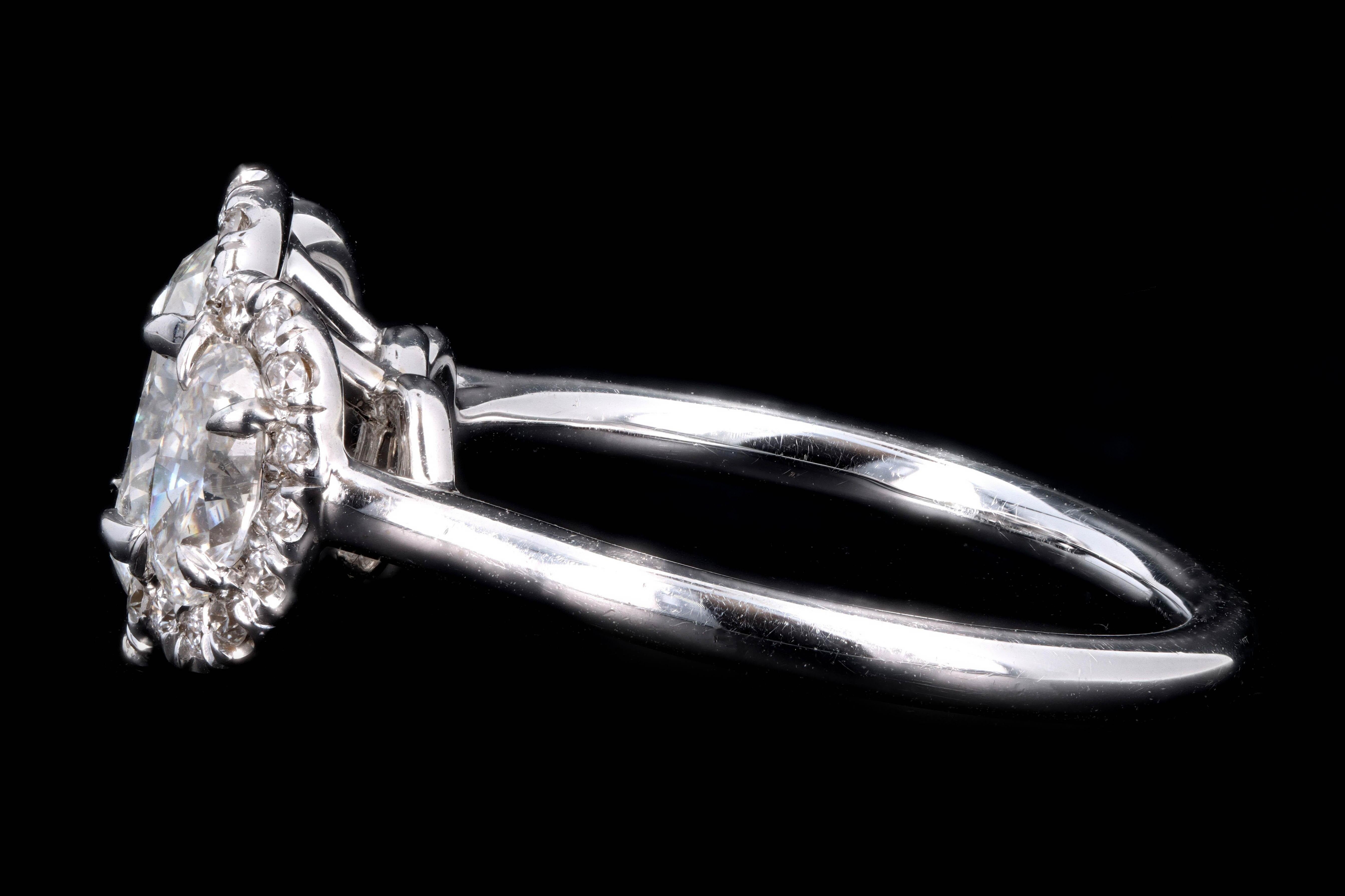 18 Karat White Gold .95 Carat Oval Cut Diamond Engagement Ring In New Condition In Cape May, NJ