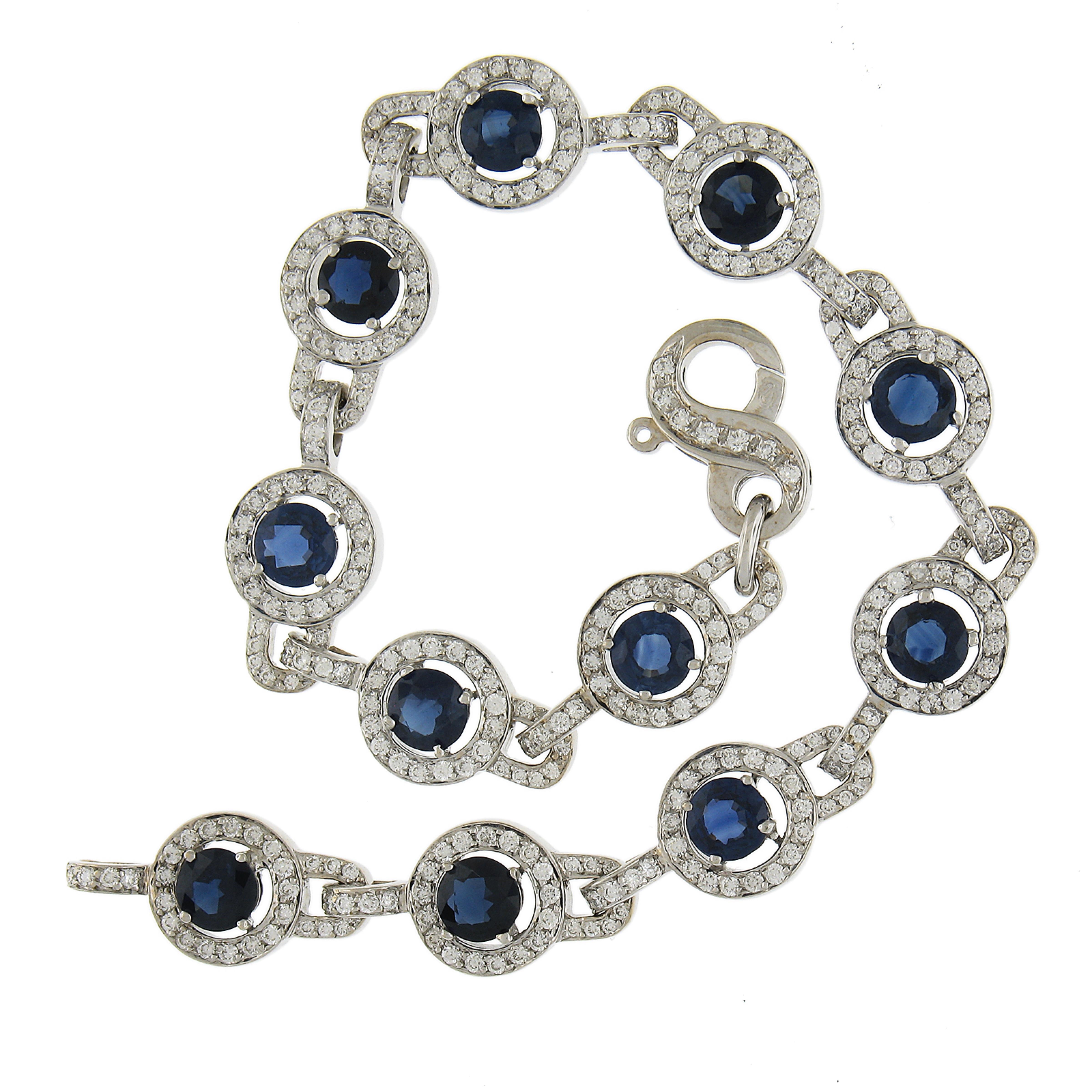 Bracelet à maillons en or blanc 18 carats avec saphirs et diamants de haute qualité de 9,51 carats Pour femmes en vente