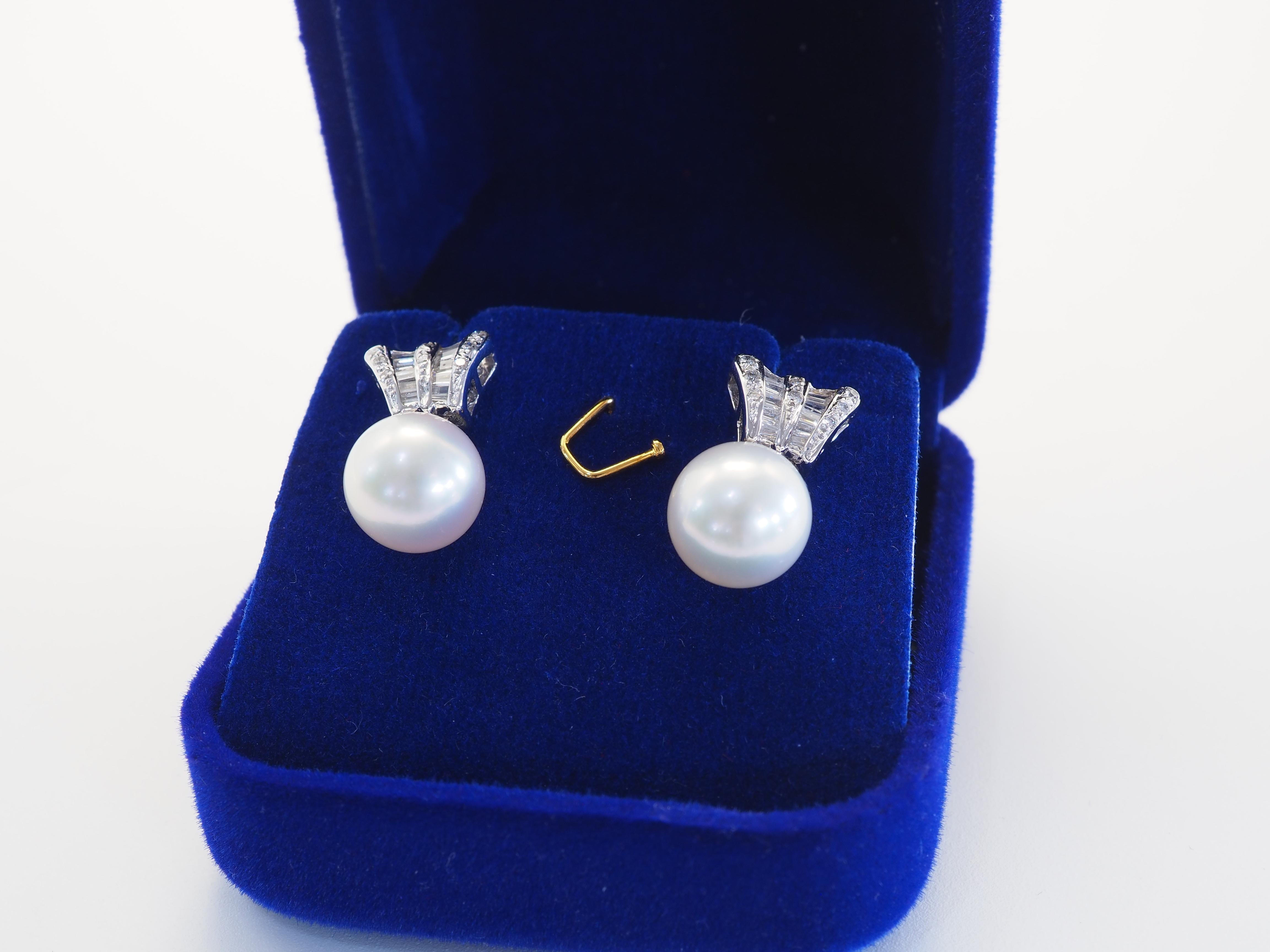 18K Weißgold 9,7mm weiße Südseeperle & 0,38ct Diamant Ohrringe im Angebot 4