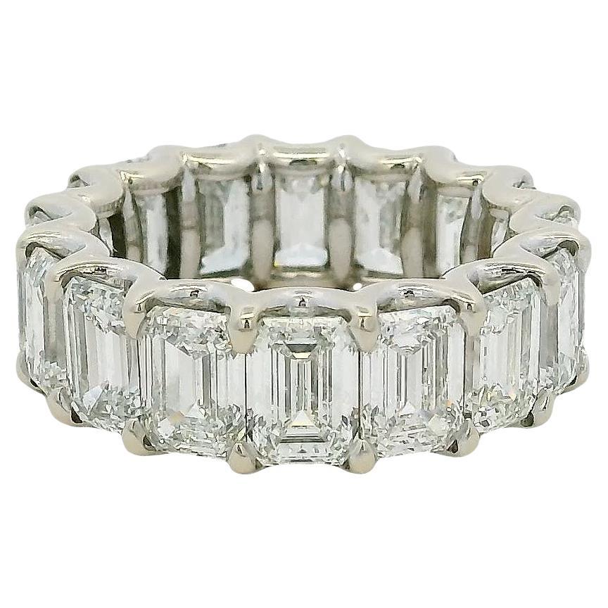 18k Weißgold alle GIA zertifiziert Smaragdschliff 9,82ctw Diamant Eternity Band im Angebot