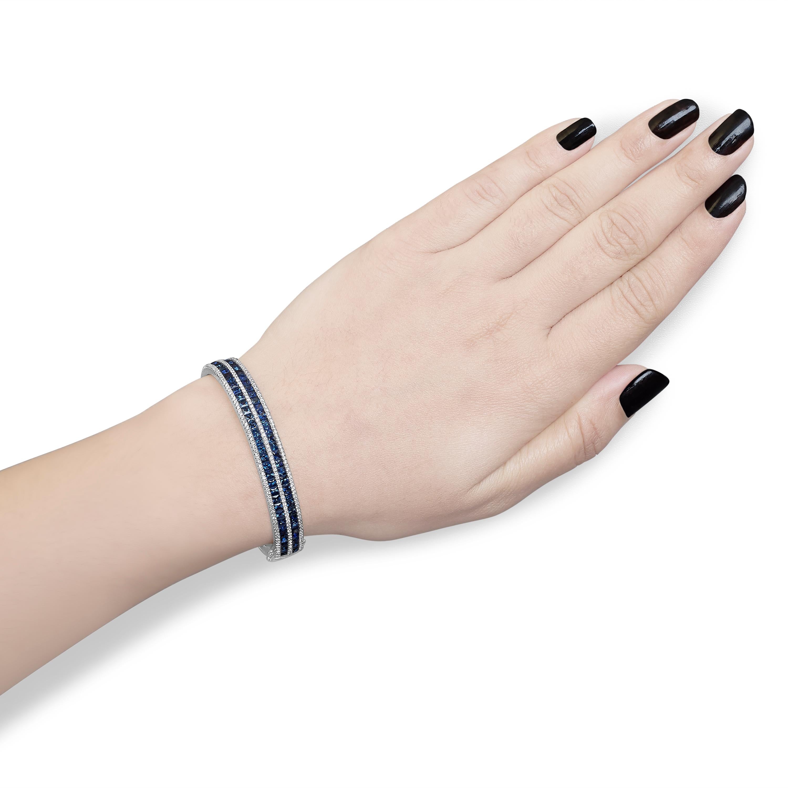 Bracciale a più file in oro bianco 18 carati con diamanti alternati e zaffiri da 8,0 carati In condizioni Nuovo in vendita a New York, NY