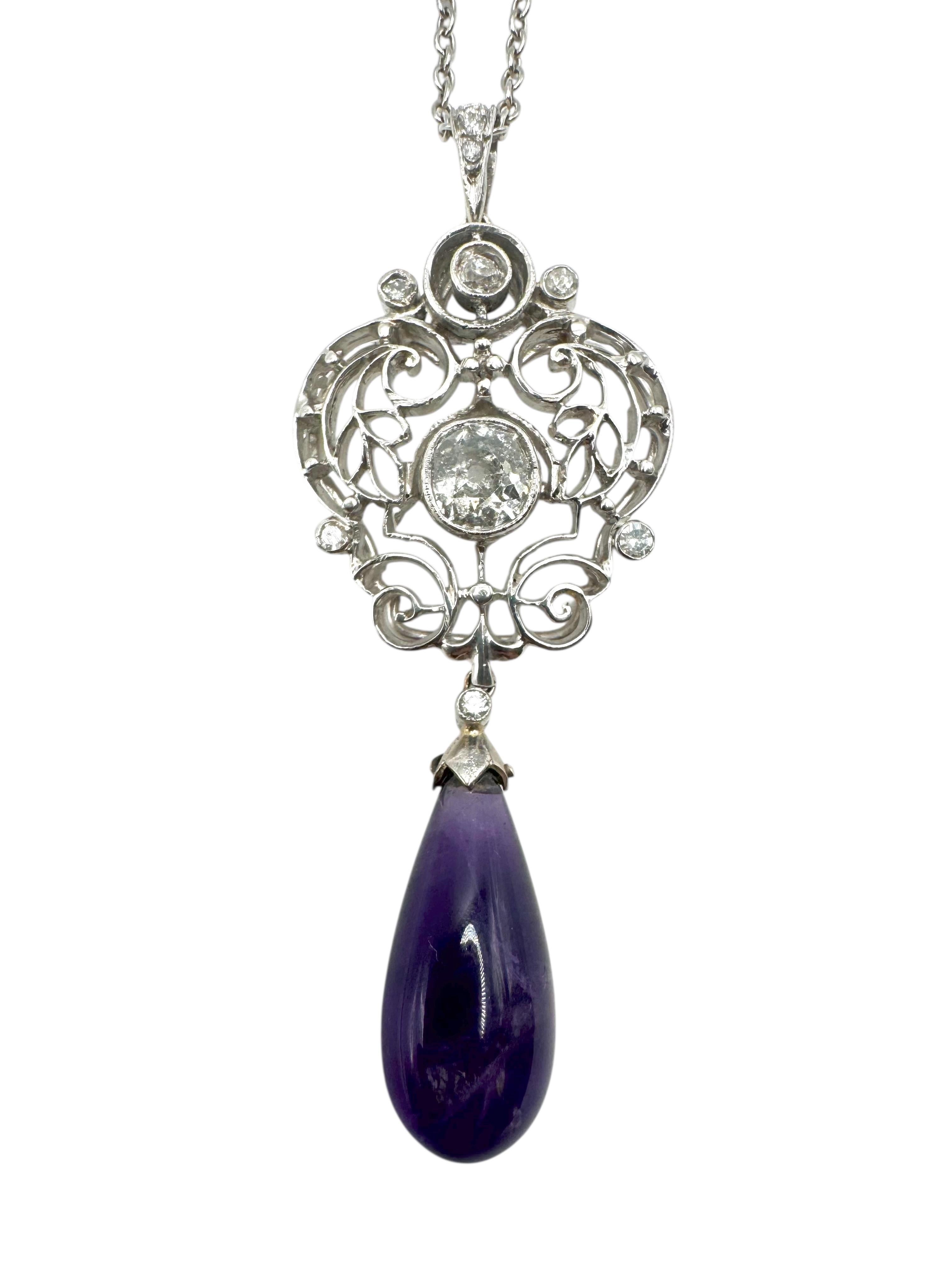 18K White Gold Amethyst and Diamond Drop Pendant Necklace in vendita 1