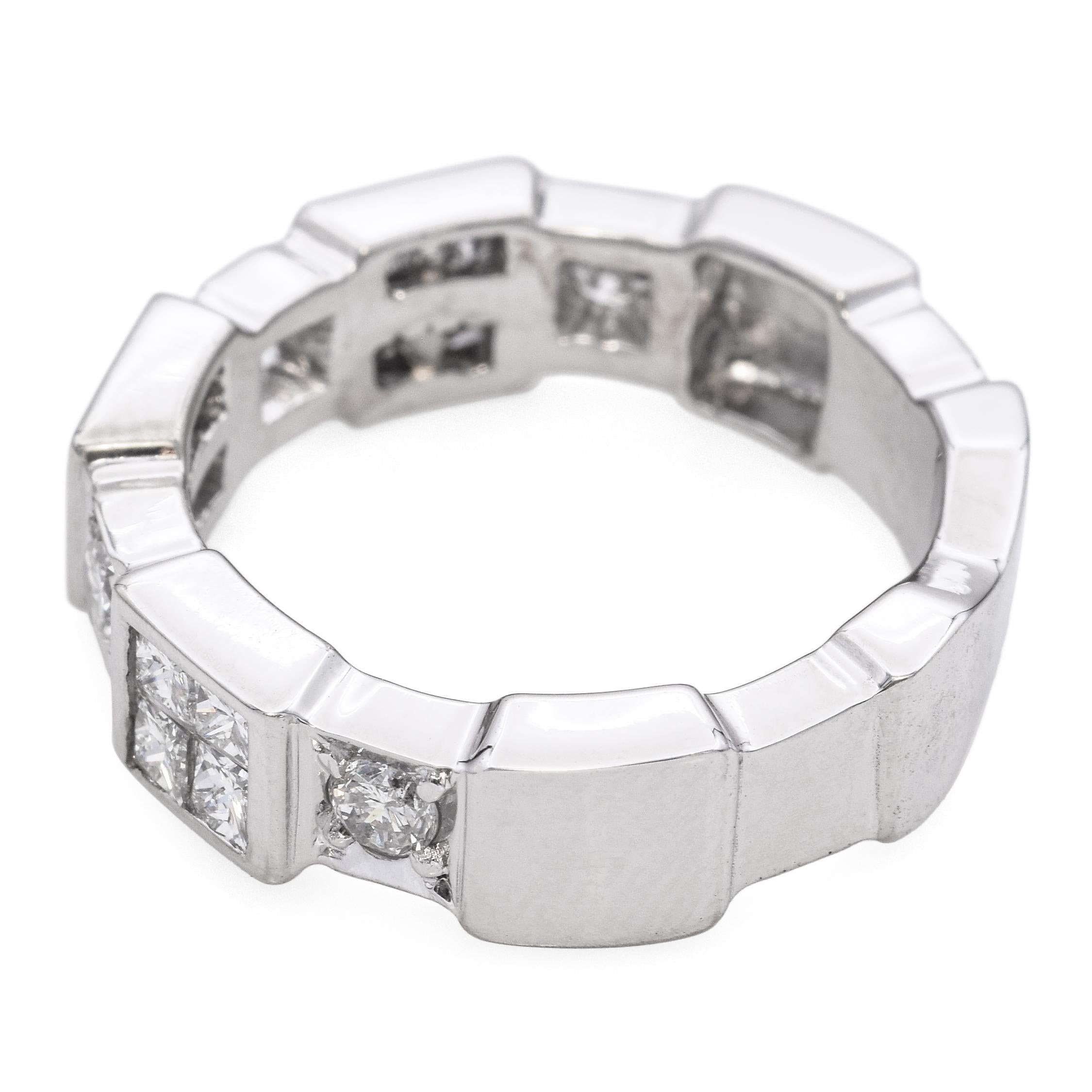18k White Gold and Diamond Architectural Semi-Eternity Band In Good Condition For Sale In New York, NY