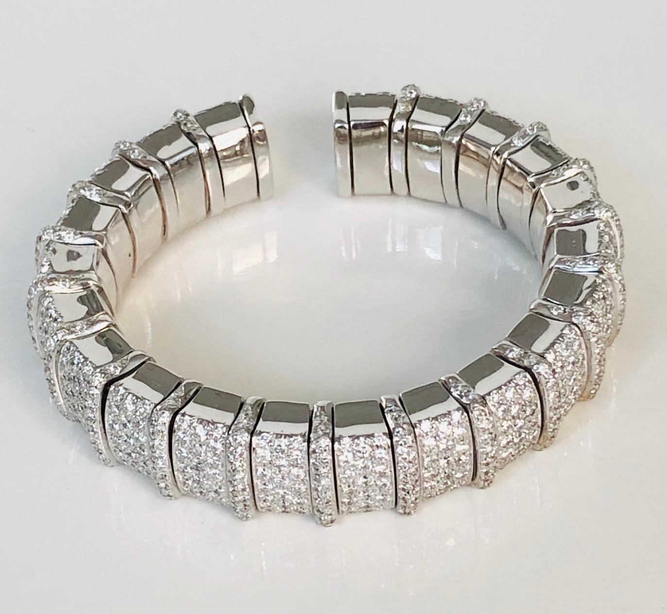 18 Karat White Gold and Diamond Bangle Bracelet- 13.65 CT In New Condition For Sale In New York, NY