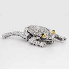 18K White Gold and Diamond Cabochon Emerald Eyes Frog Brooch Pin
