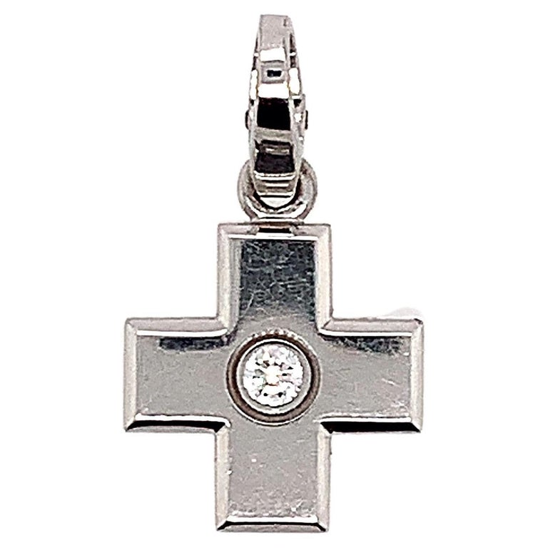 Pendentif Croix Diamant Cartier - 10 en vente sur 1stDibs