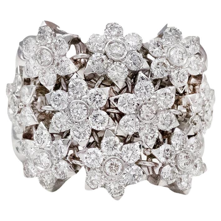 Anillo Cóctel Flor Oro Blanco 18K y Diamantes en venta