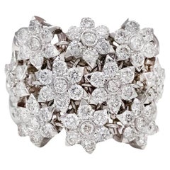 18K White Gold and Diamond Flower Cocktail Ring
