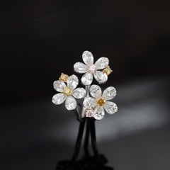 18K White Gold Flower Ring, 4.72ct Pear Diamond Cocktail