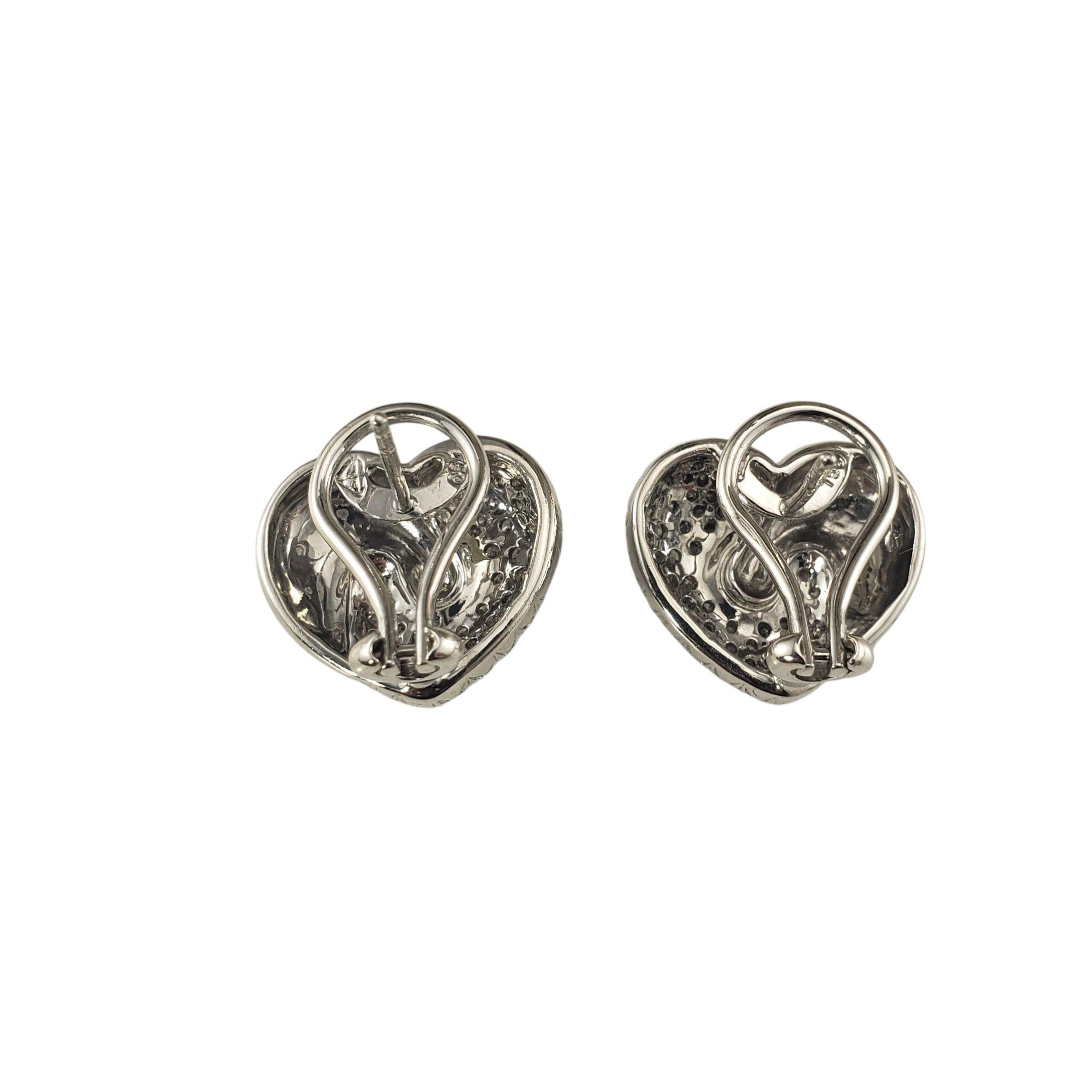 18K White Gold and Diamond Heart Omega Back Earrings #22952 In Good Condition For Sale In Washington Depot, CT