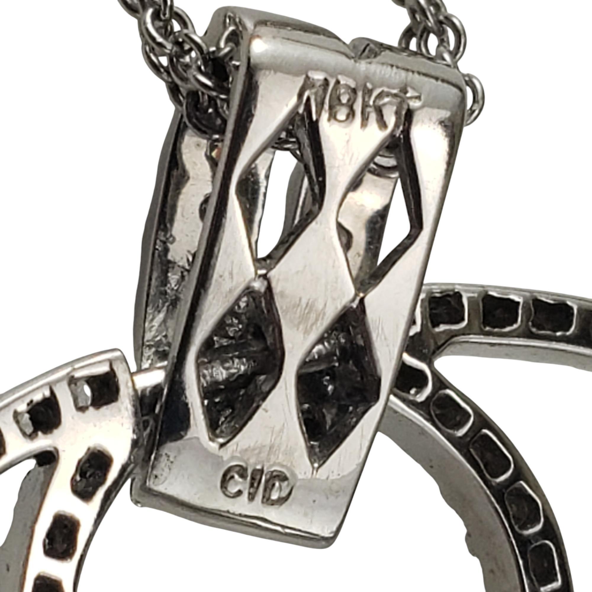 18K White Gold and Diamond Open Floral Circle Pendant Necklace  #20724 In Good Condition For Sale In Washington Depot, CT