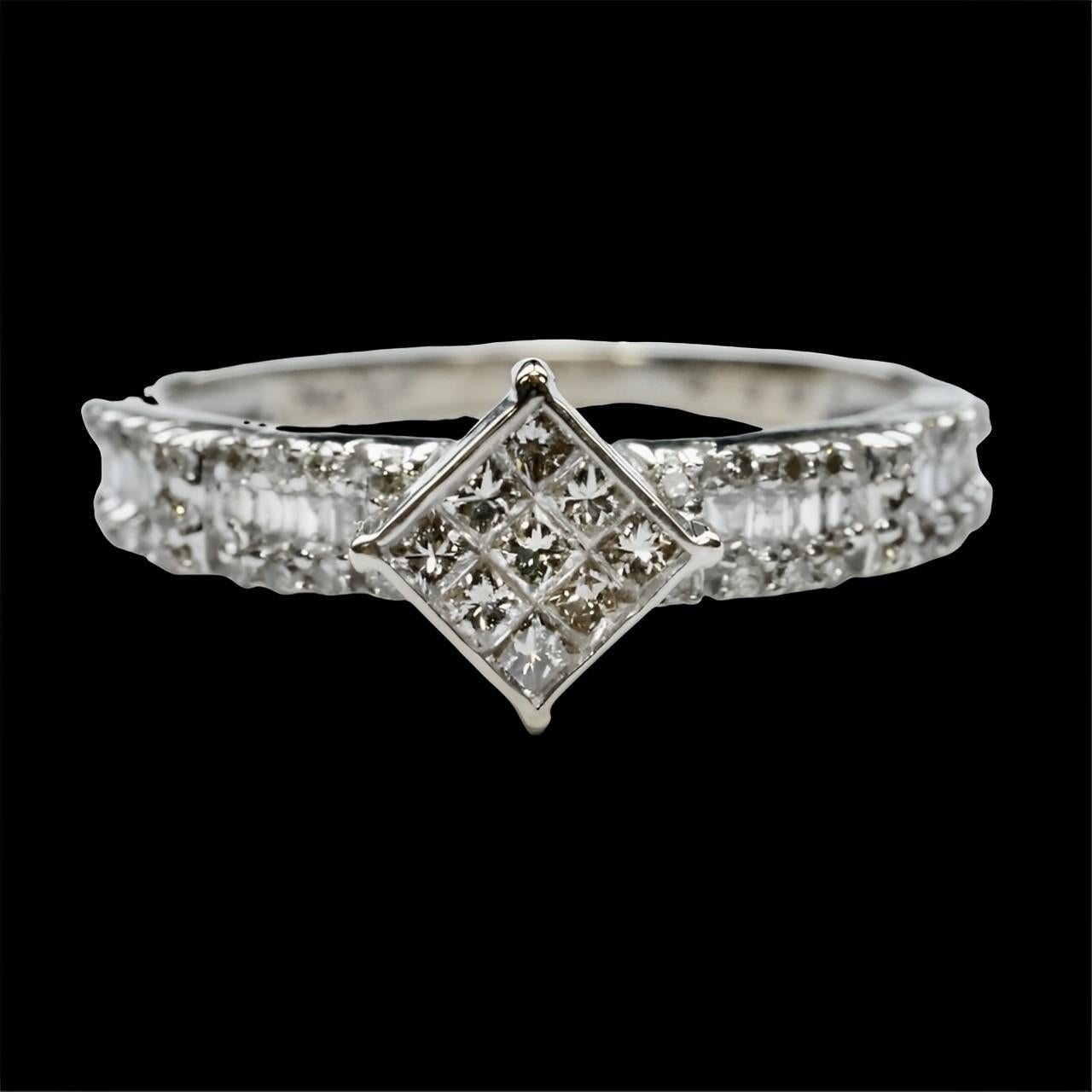 18K White Gold and Diamond Pavé Dress Ring with Diamond Shoulders circa 1980s For Sale 4