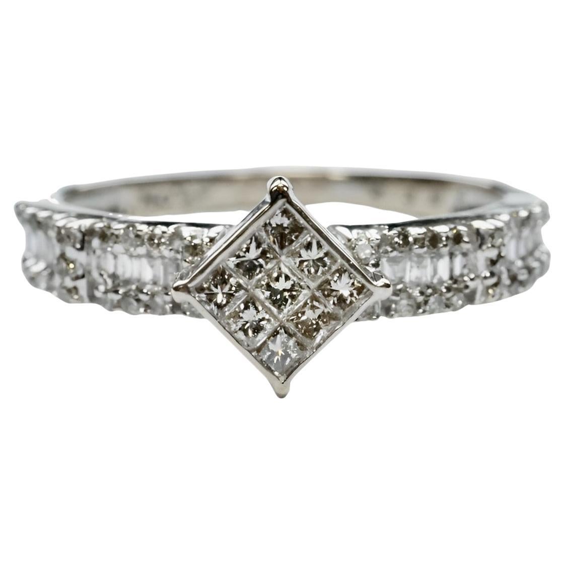 18K White Gold and Diamond Pavé Dress Ring with Diamond Shoulders circa 1980s For Sale