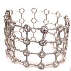 Sophia D. 16,74 Karat Diamant-Armreif aus Weißgold