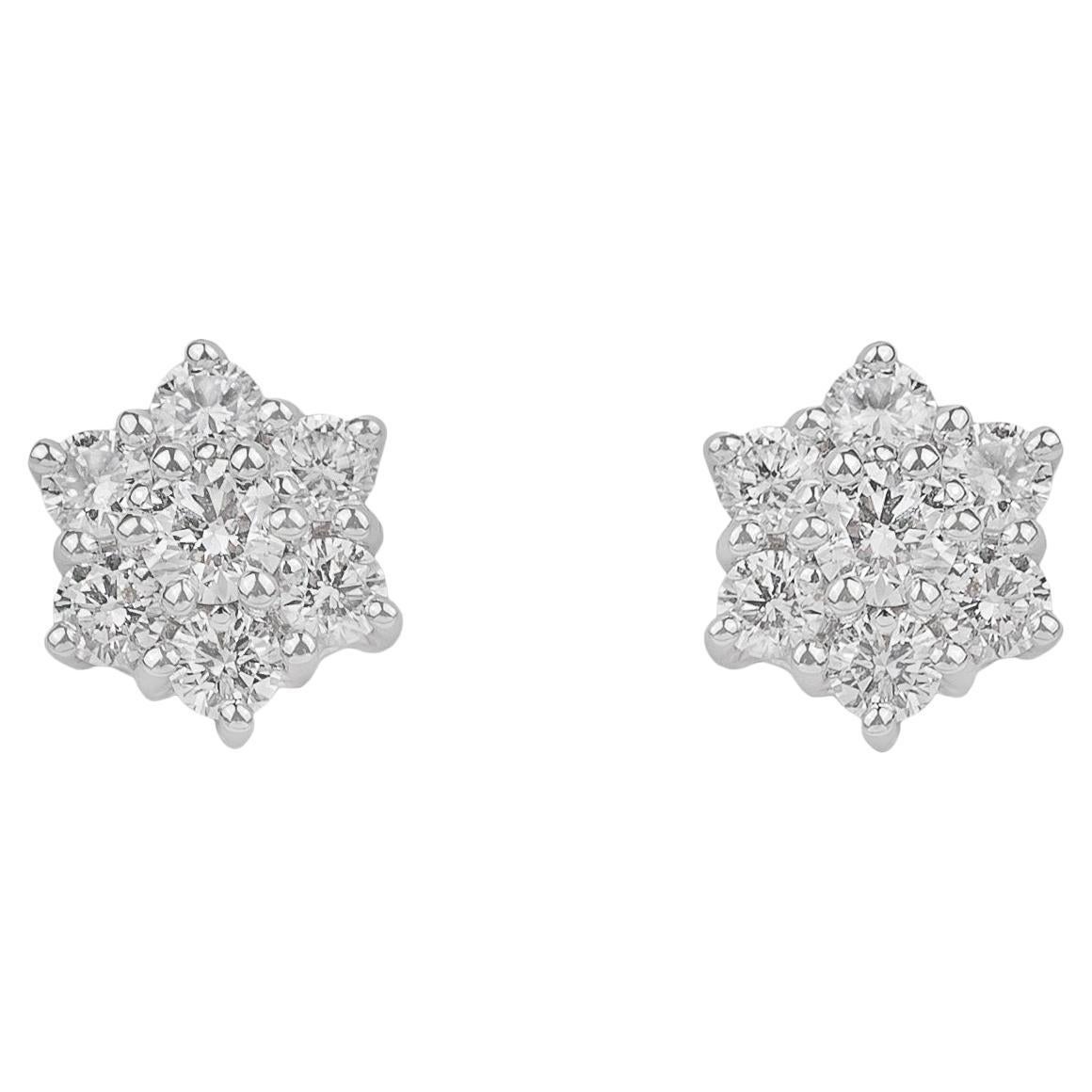 18k White Gold and Diamonds Stud Earrings For Sale