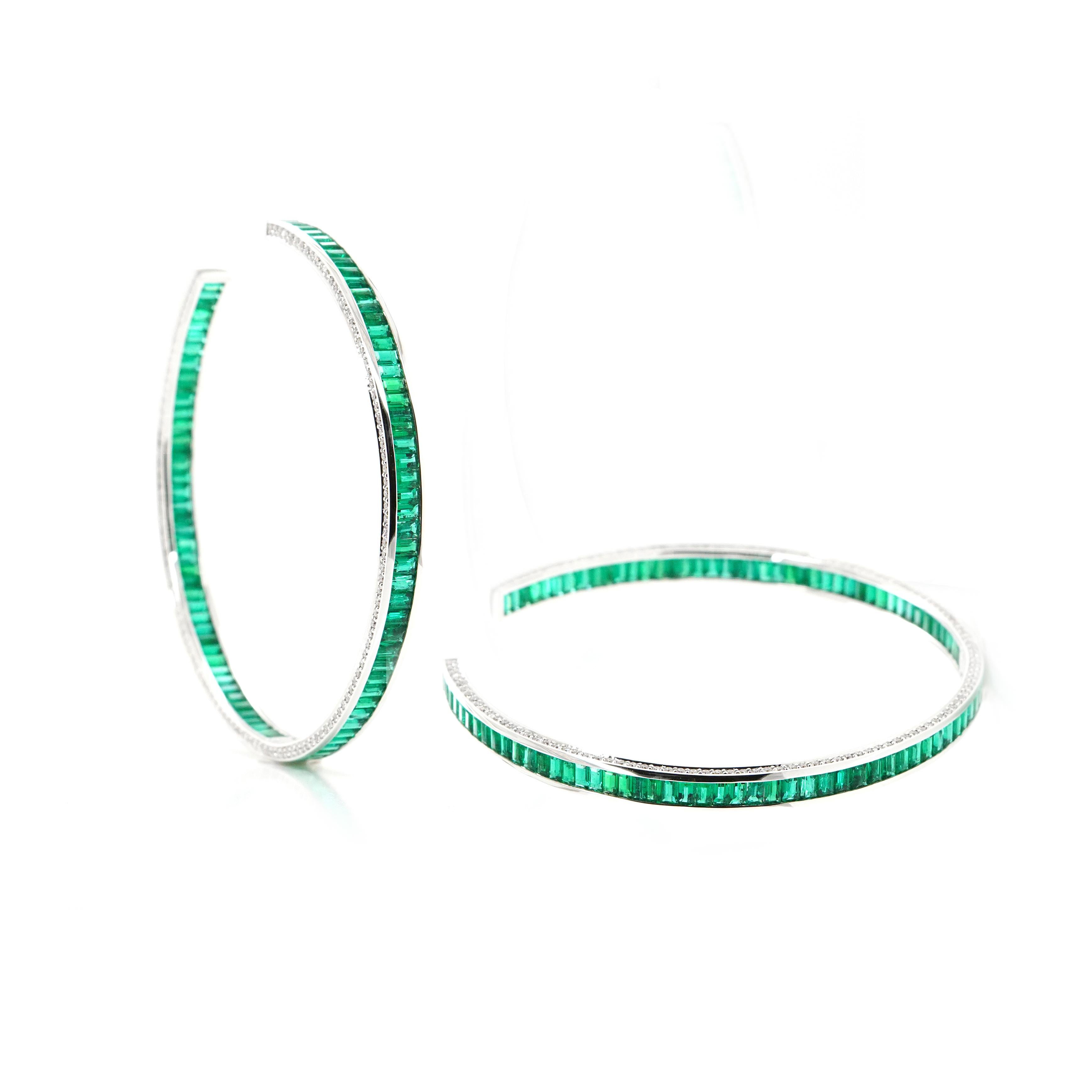 Baguette Cut 18K White Gold And Emerald Loop Earrings 9.71 ct. For Sale