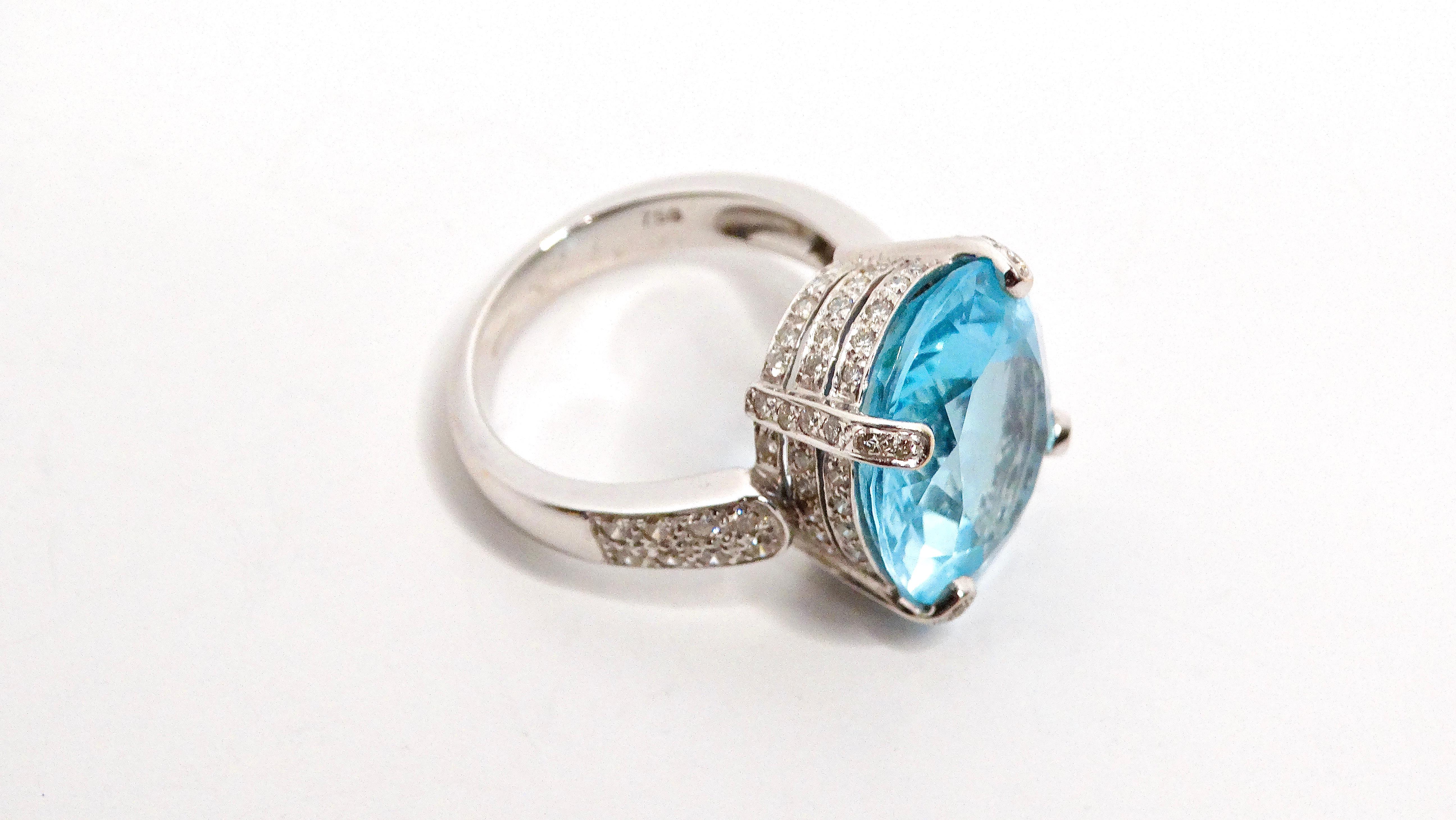 18k White Gold and Swiss Blue Topaz and Diamond Ring For Sale 2