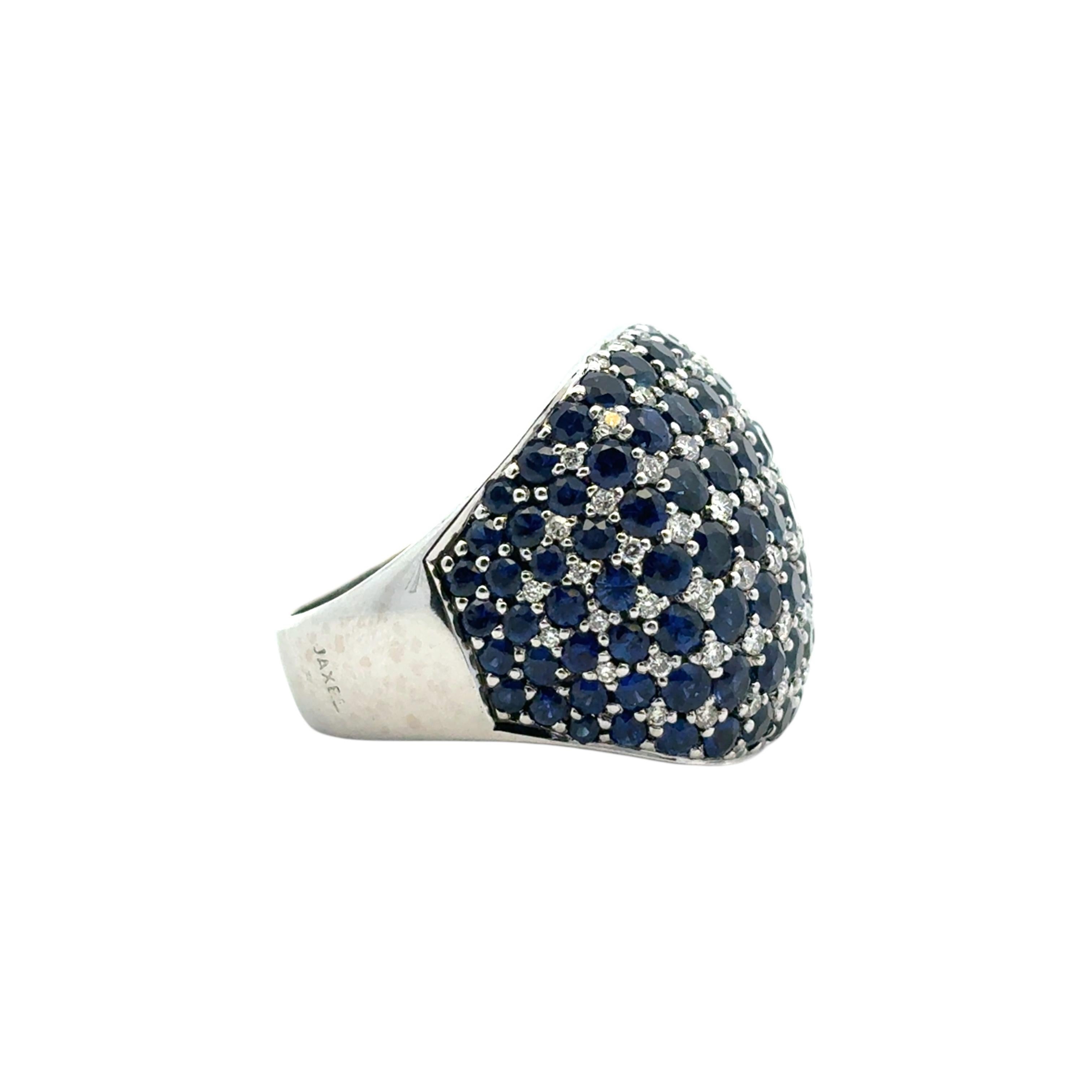 Anillo Cúpula Oro Blanco 18k aprox. 4,94ctw Zafiros Azules 0,72ctw Diamantes Naturales en Excelente estado para la venta en Boca Raton, FL