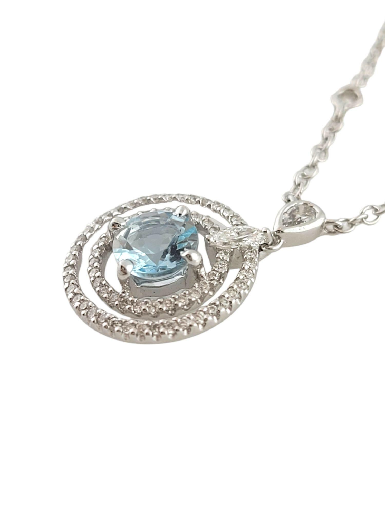 Round Cut 18K White Gold Aquamarine and Diamond Pendant Necklace #14748 For Sale