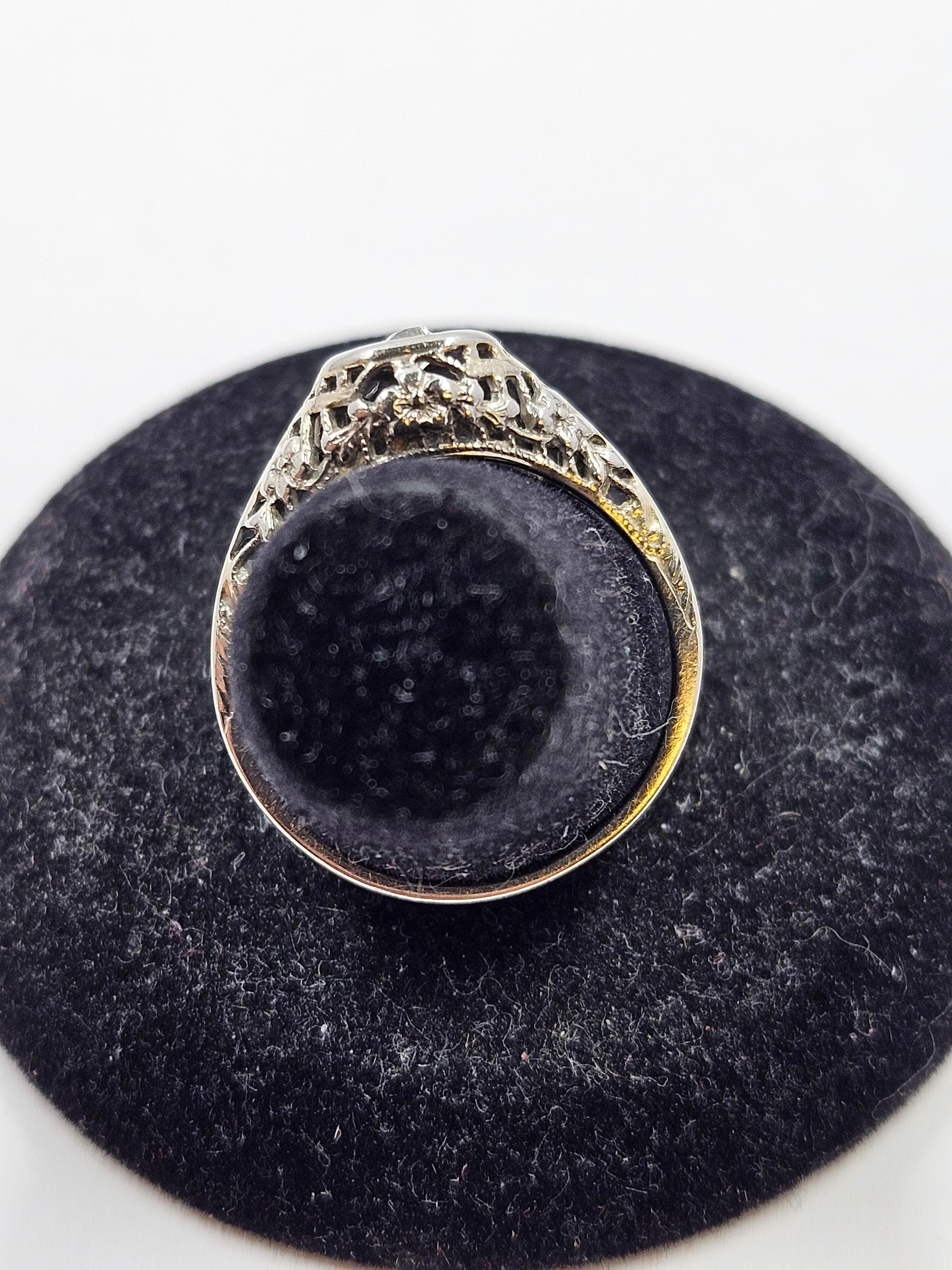 Women's 18K White Gold Art Deco Diamond Engagement Ring For Sale