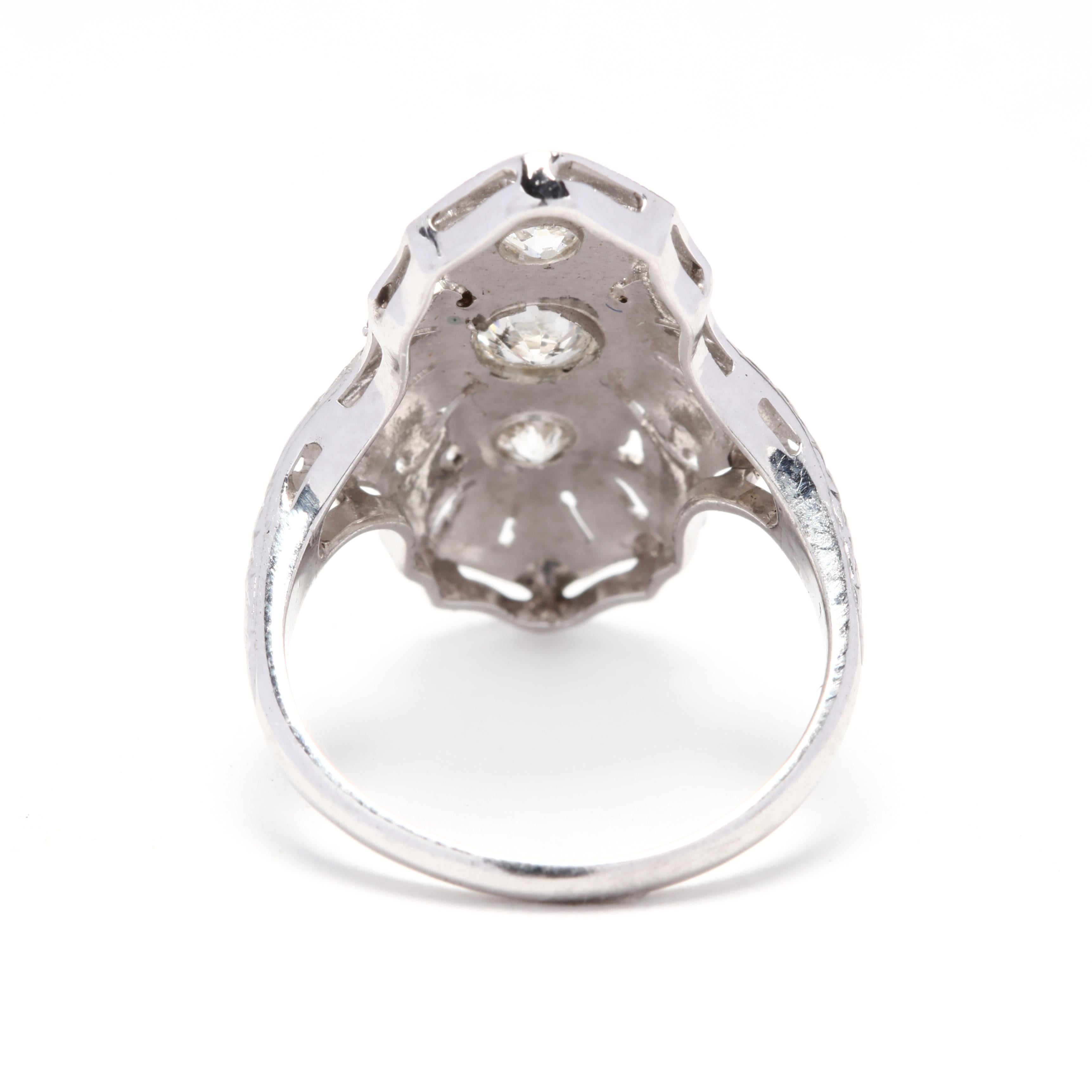 Anillo de Diamantes Art Decó de Oro Blanco de 18k Corte redondo en venta