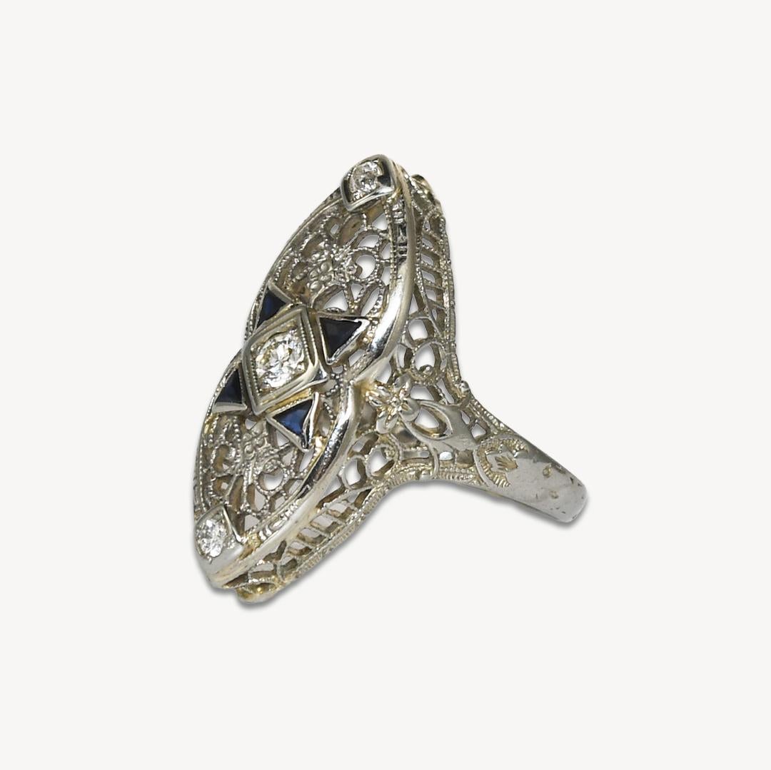 Women's 18K White Gold Art Deco Diamond & Spinel Ring 0.10ct For Sale