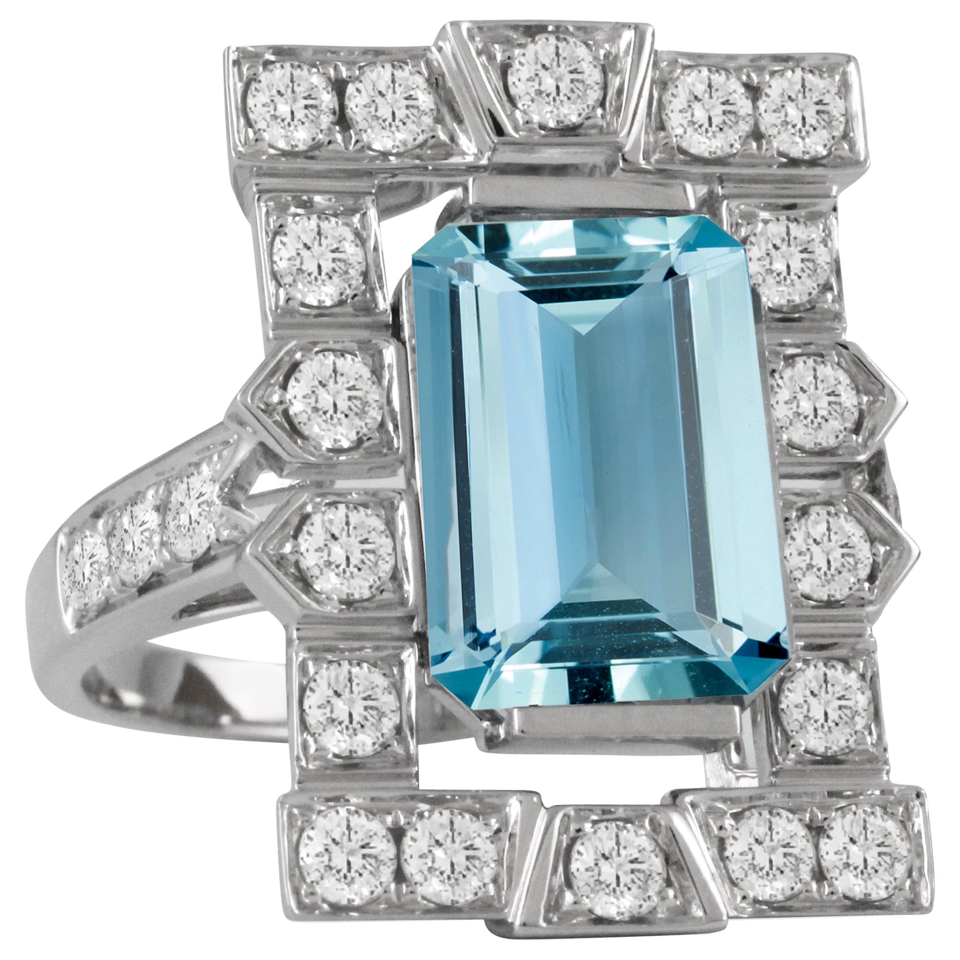 18K White Gold Art Deco Style Emerald-Cut Aquamarine Ring Diamonds 1.03 ct. For Sale