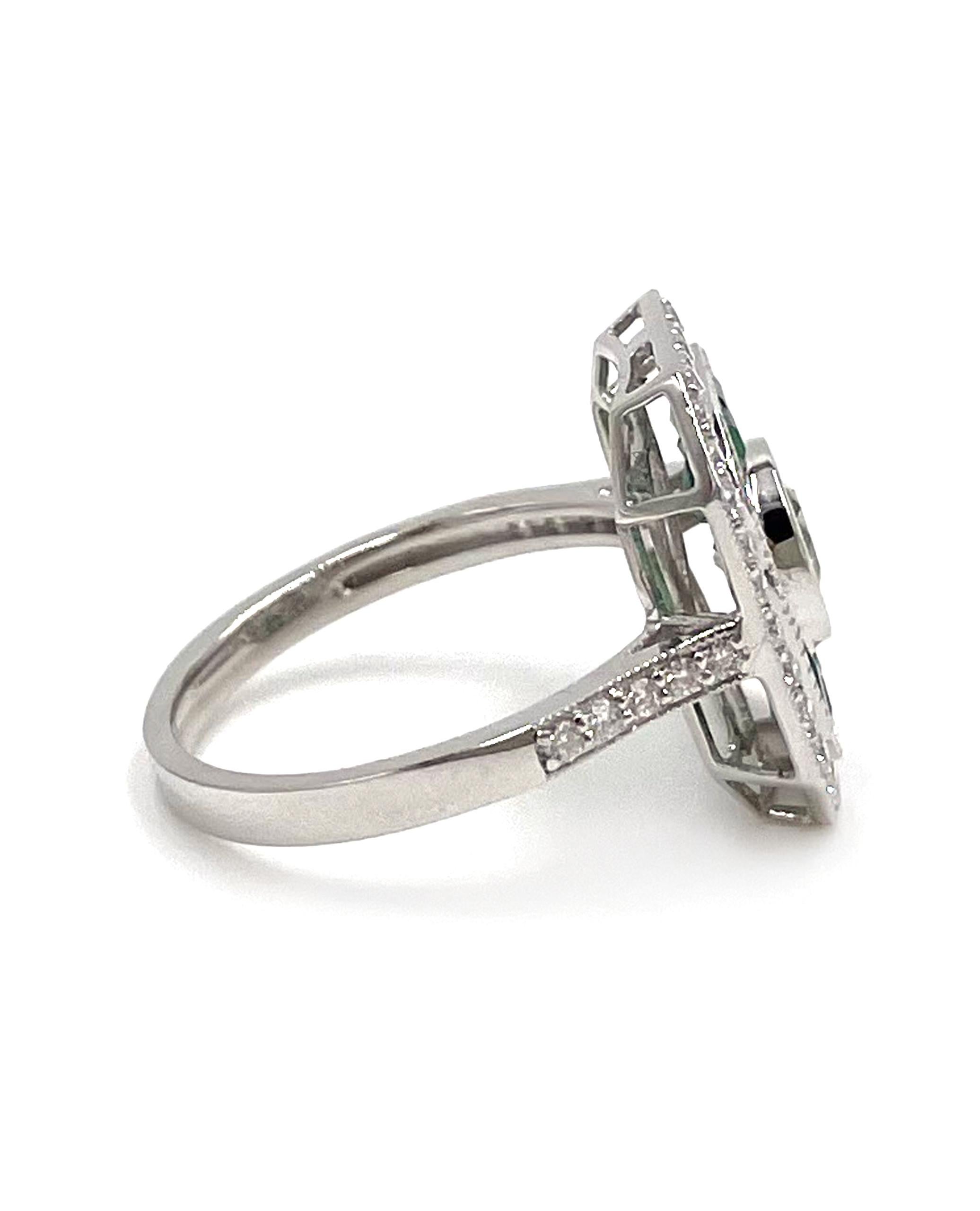 Round Cut 18K White Gold Art Deco Style Emerald and Diamond Ring