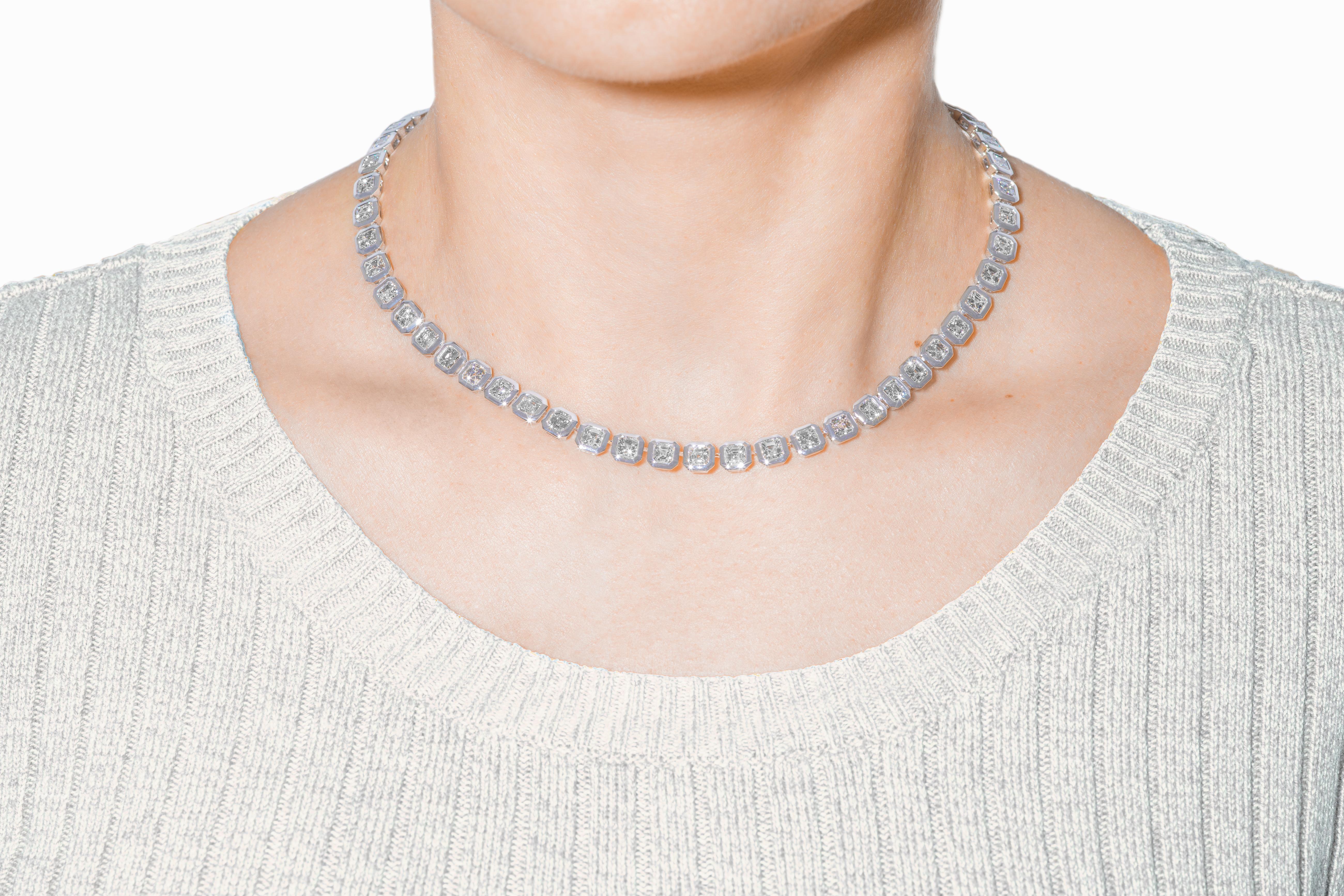 Collier Asscher en or blanc 18 carats avec diamants taille Neuf - En vente à New York, NY