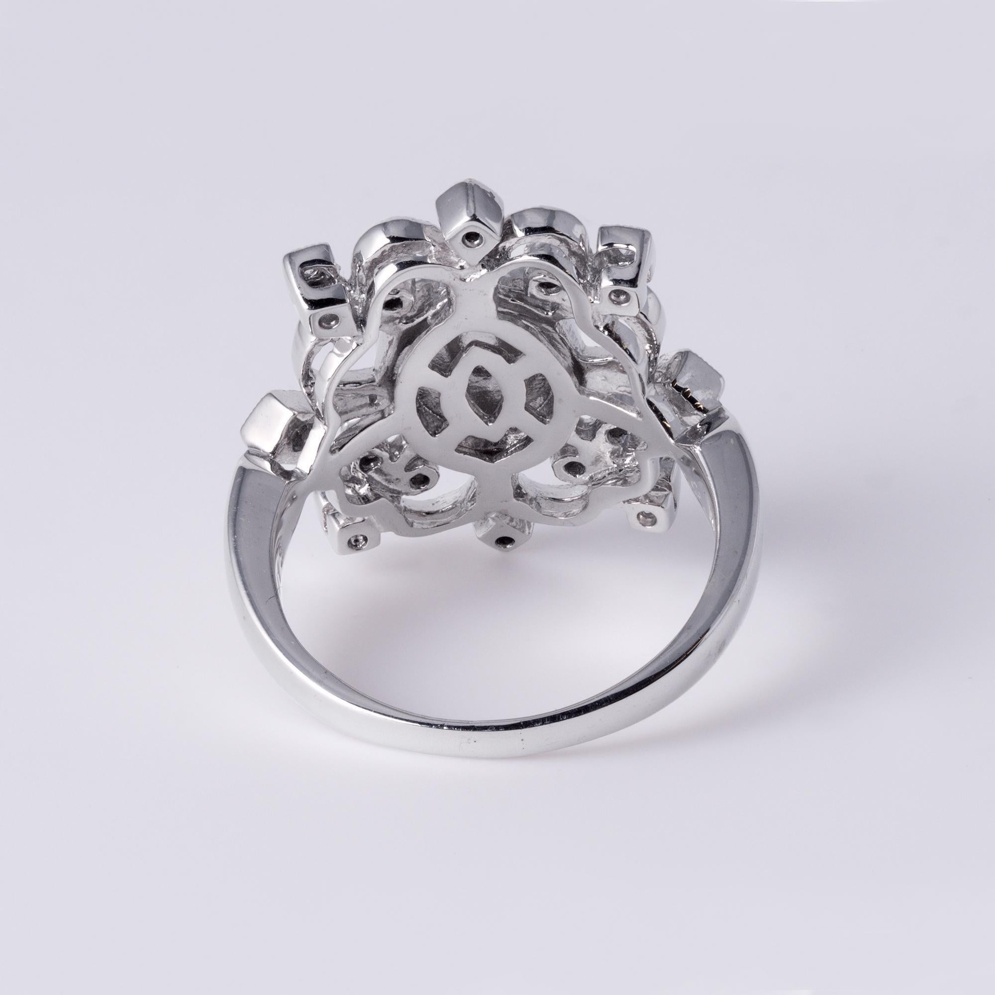 Contemporary 18K White Gold Australian Opal & Diamond Filigree Ring Filigree For Sale