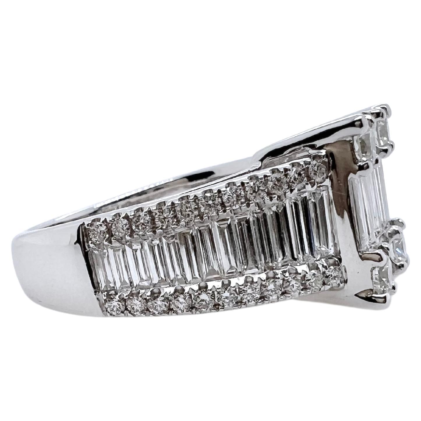 Baguette Cut 18k White Gold Baguette and Round Brilliant Diamonds Ring For Sale