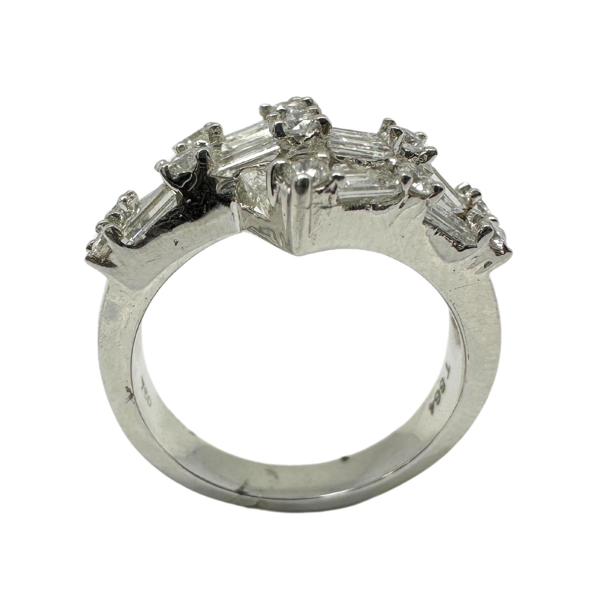 18K White Gold Baguette Cut Diamond Band Ring For Sale 1