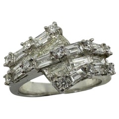 18K White Gold Baguette Cut Diamond Band Ring