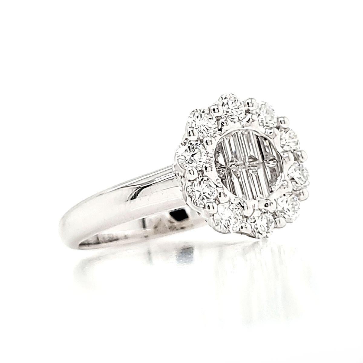 Baguette Cut 18k White Gold Baguette Diamond 0.86 Ctw Engagement Ring For Sale