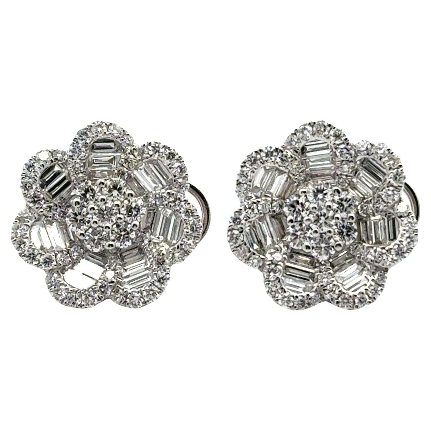 18K White Gold Baguette 
Round Diamond Floral Cluster Earrings – 2.39CTS in vendita