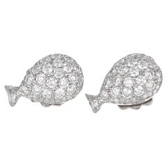 18K White Gold Balloon-Shaped Diamond Stud Earrings