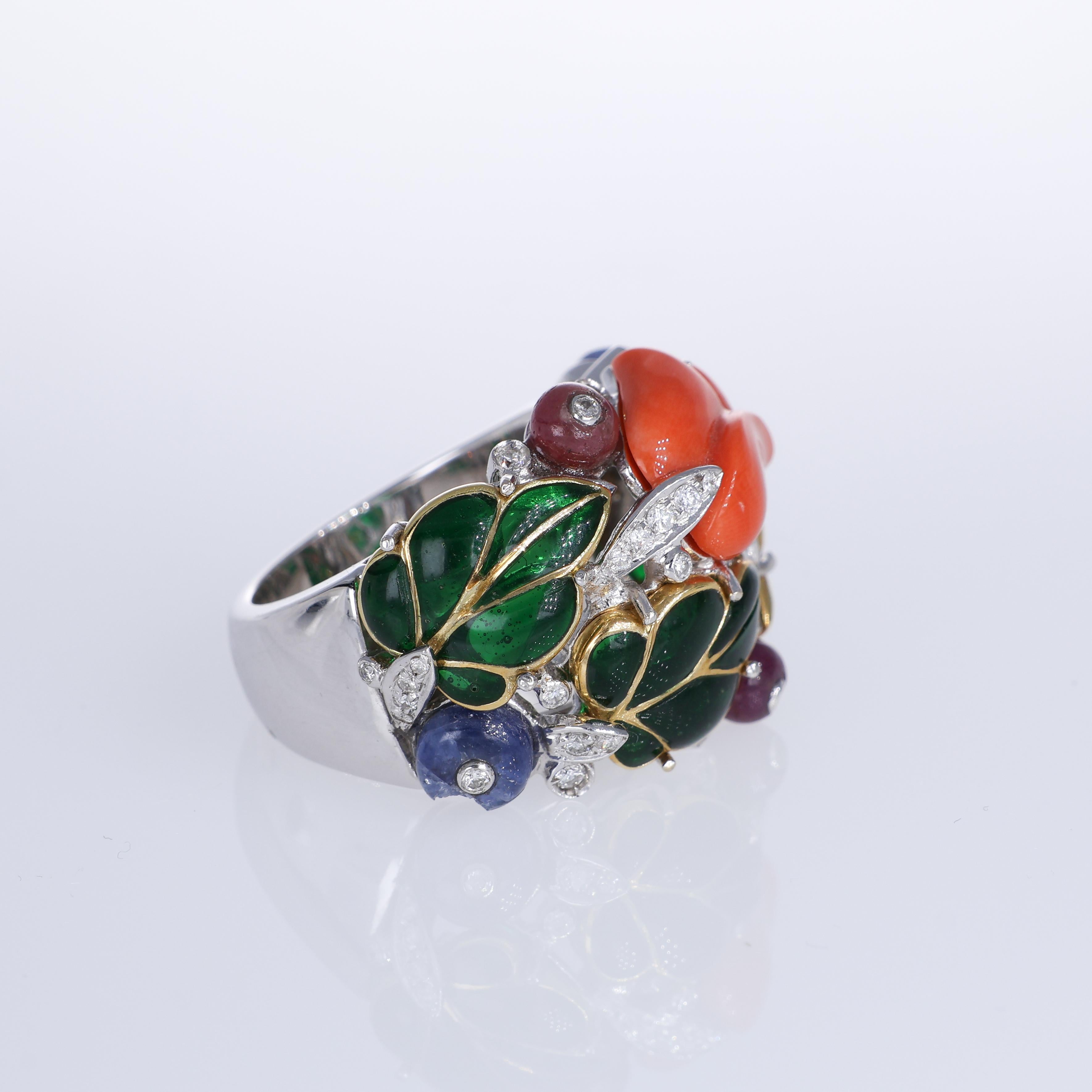 18K White Gold Band Ring with Coral Flower, Gemstones, and Diamonds In New Condition For Sale In Bergamo, BG