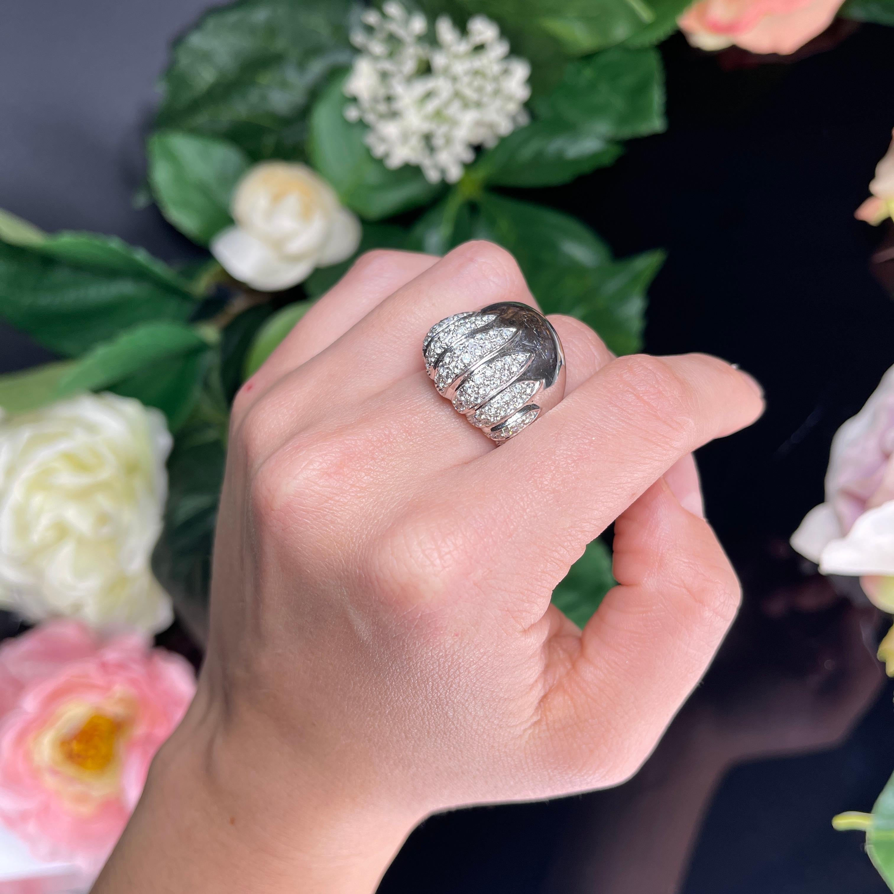 18k White Gold Band Ring with Natural White Diamond 1.30 carats Pavé For Sale 1