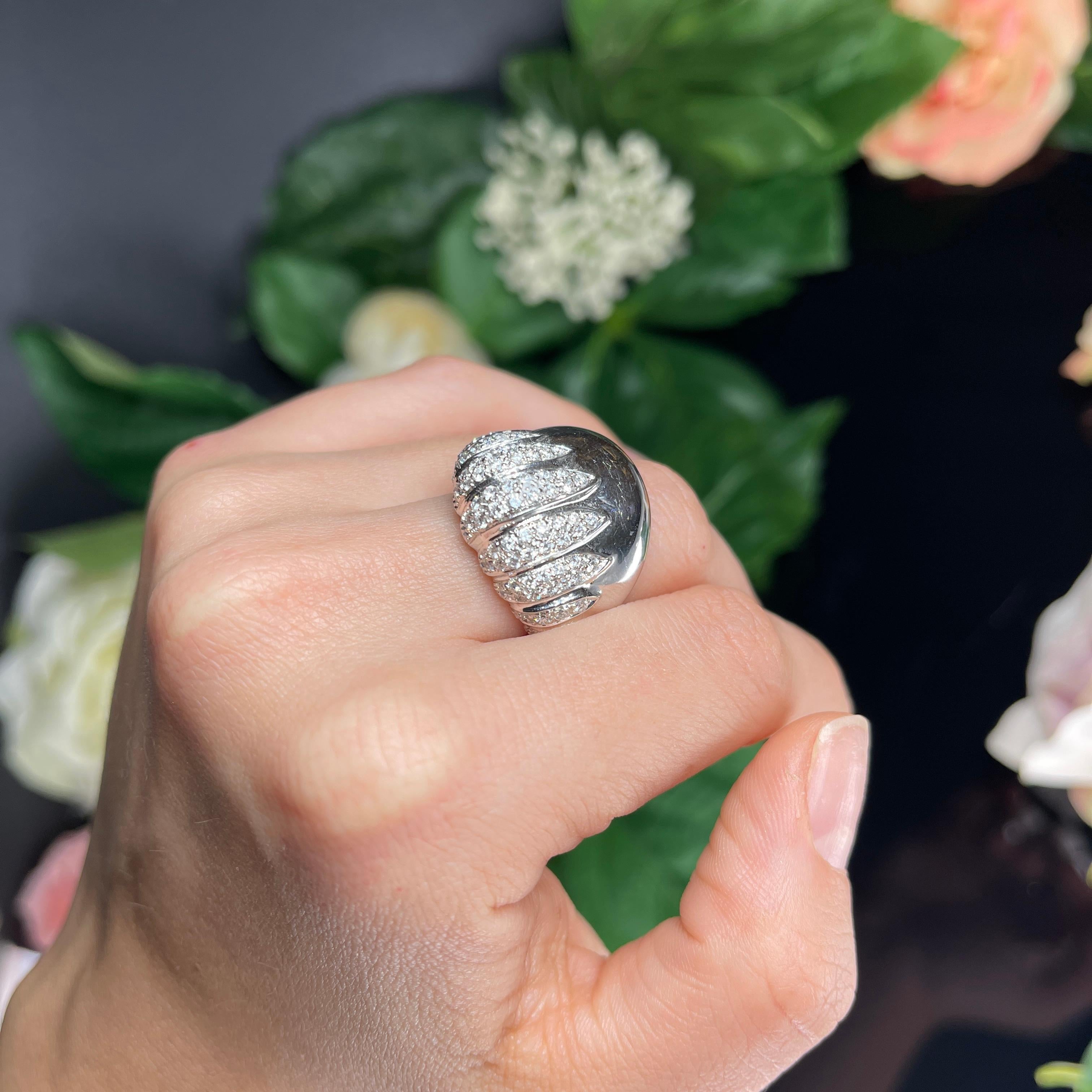 18k White Gold Band Ring with Natural White Diamond 1.30 carats Pavé For Sale 2