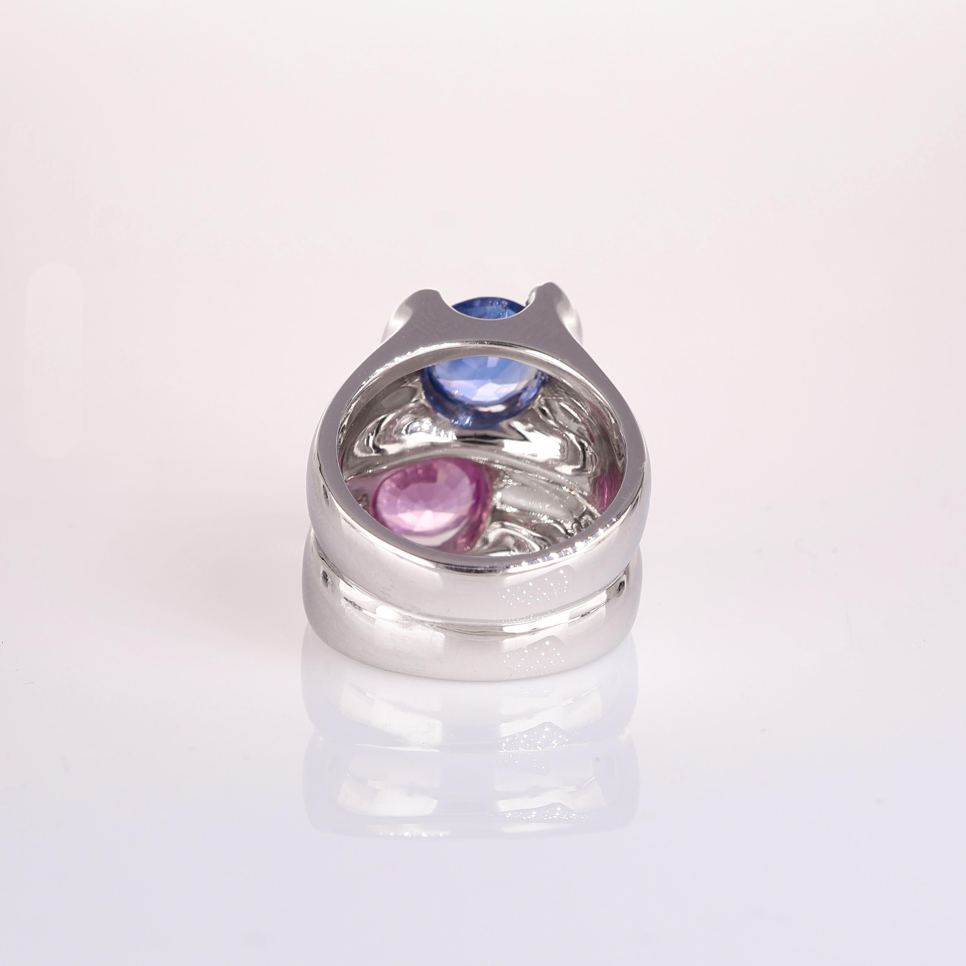 Women's or Men's 18K White Gold Band Ring with Pink and Blue Sapphires For Sale